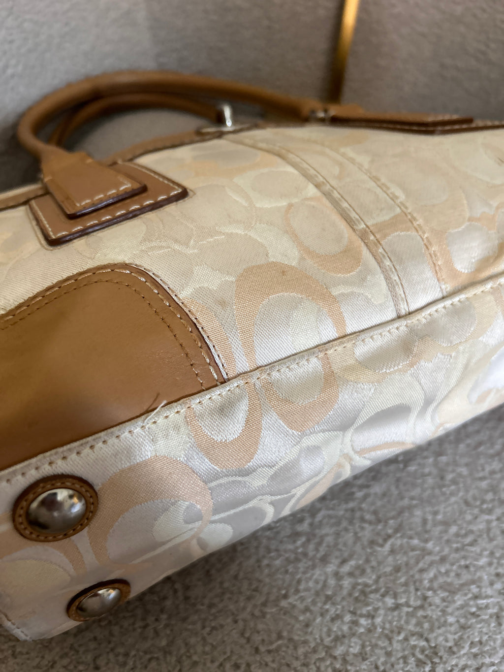 Vintage Coach optic monogram Hampton shoulder bag