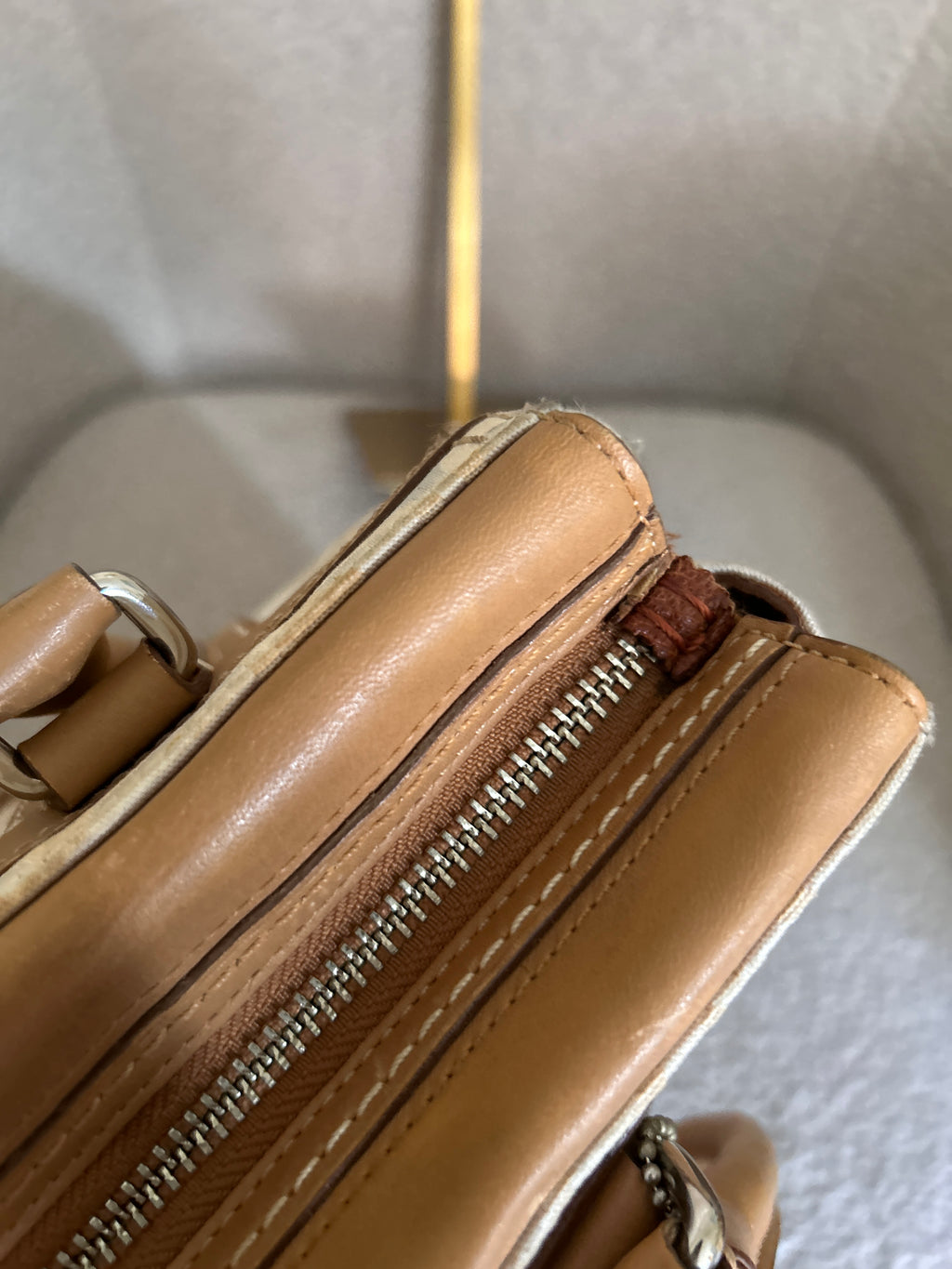 Vintage Coach optic monogram Hampton shoulder bag