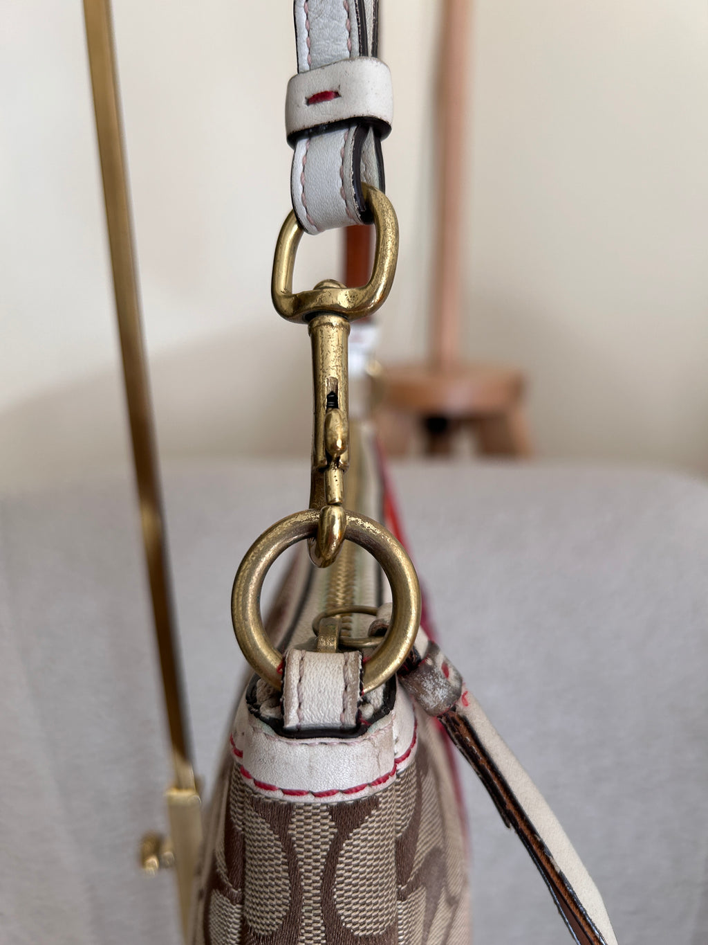 Vintage Coach flower shoulder bag