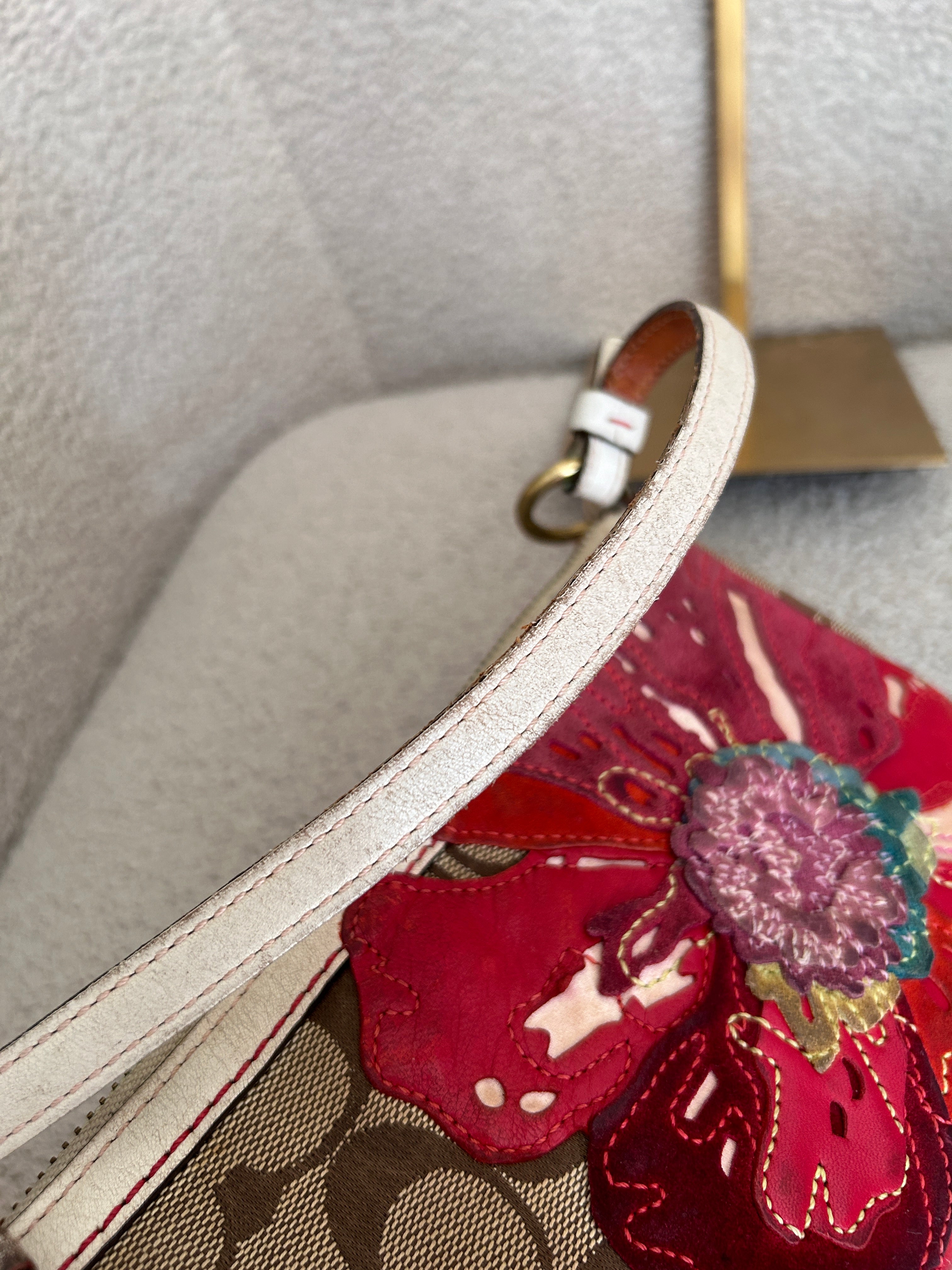 Vintage Coach flower shoulder bag