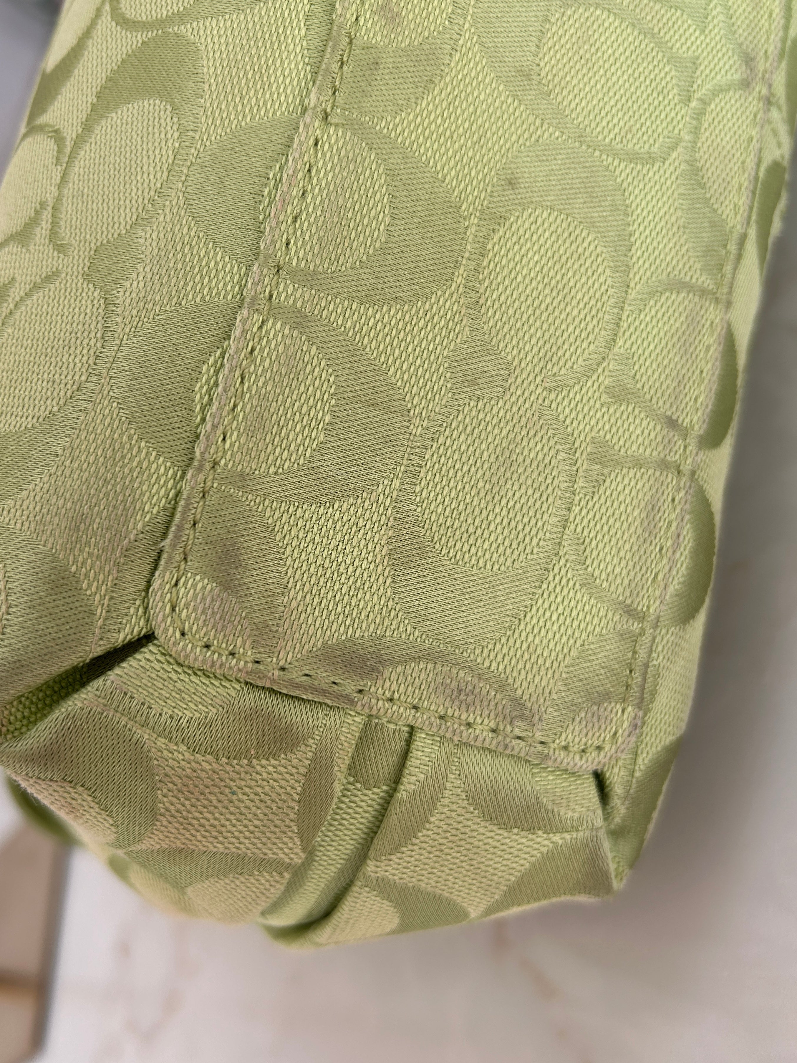 Vintage Coach Penelope green shoulder bag