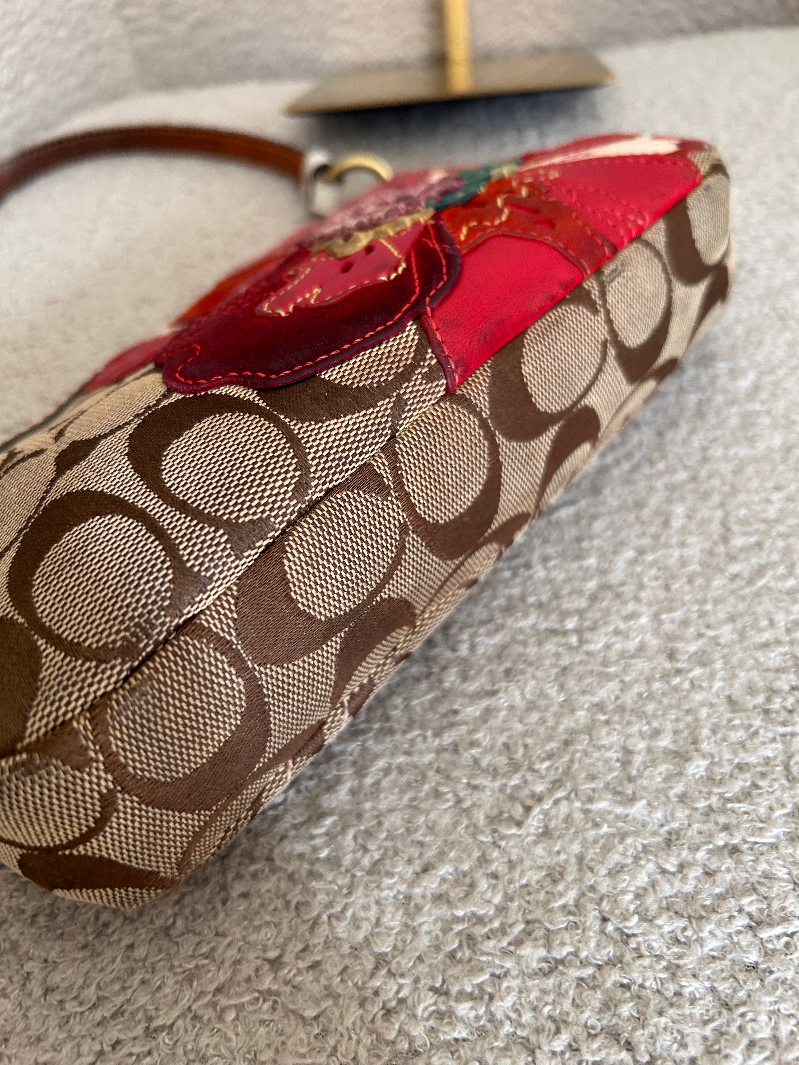 Vintage Coach flower shoulder bag