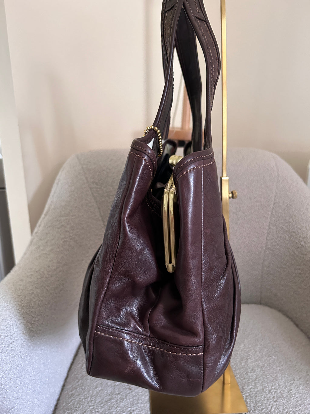 Vintage Coach kisslock shoulder bag