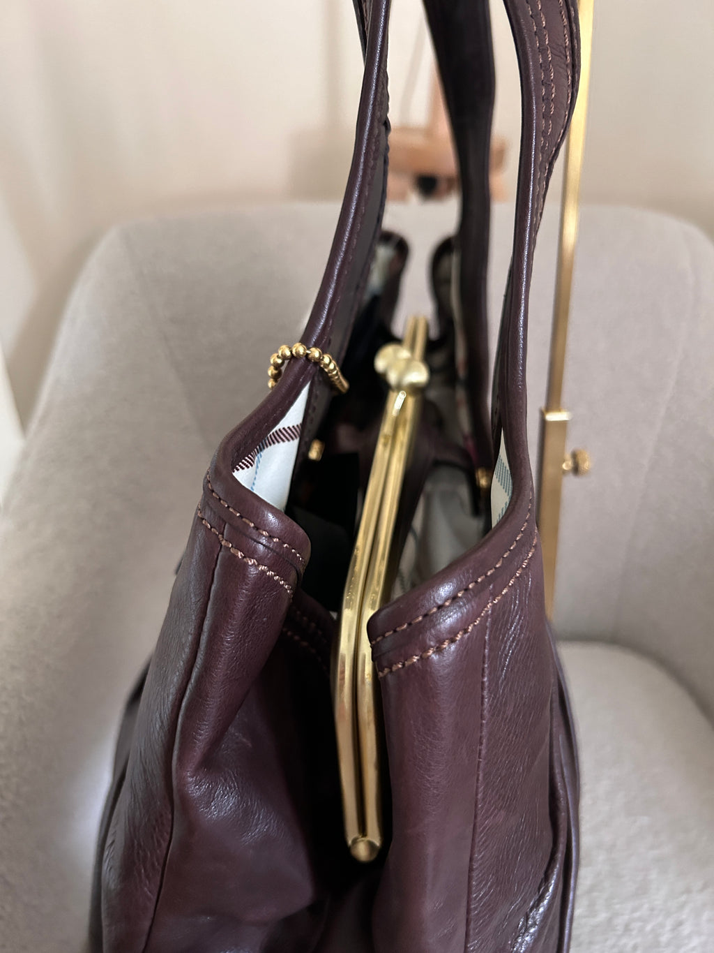 Vintage Coach kisslock shoulder bag