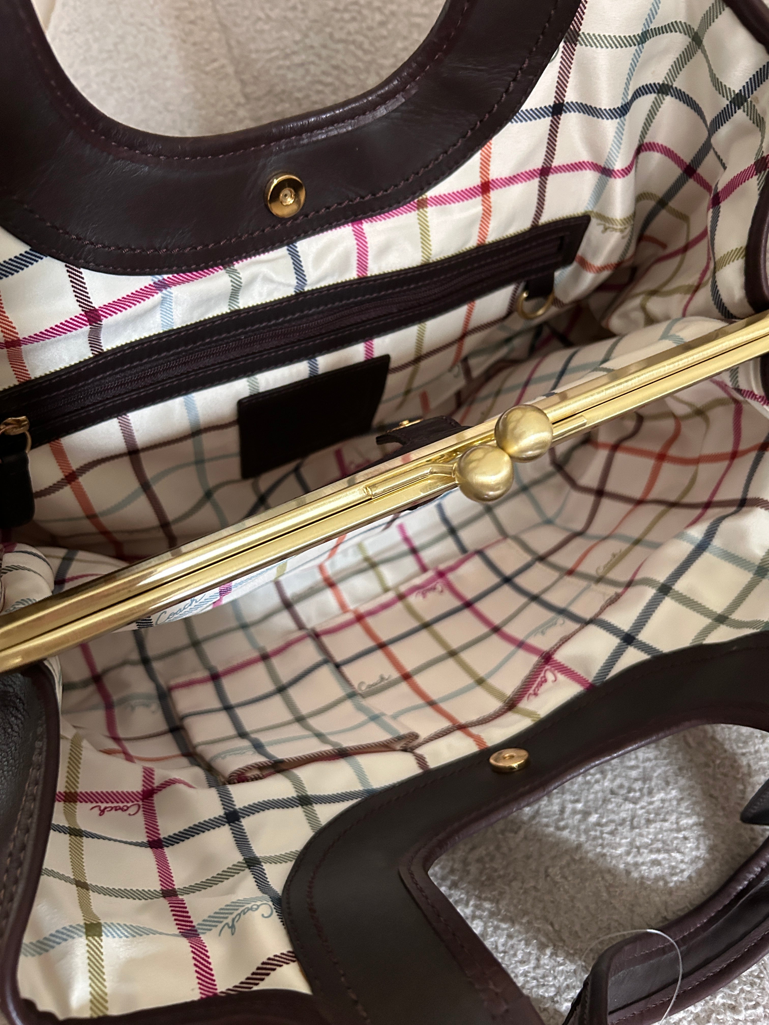 Vintage Coach kisslock shoulder bag