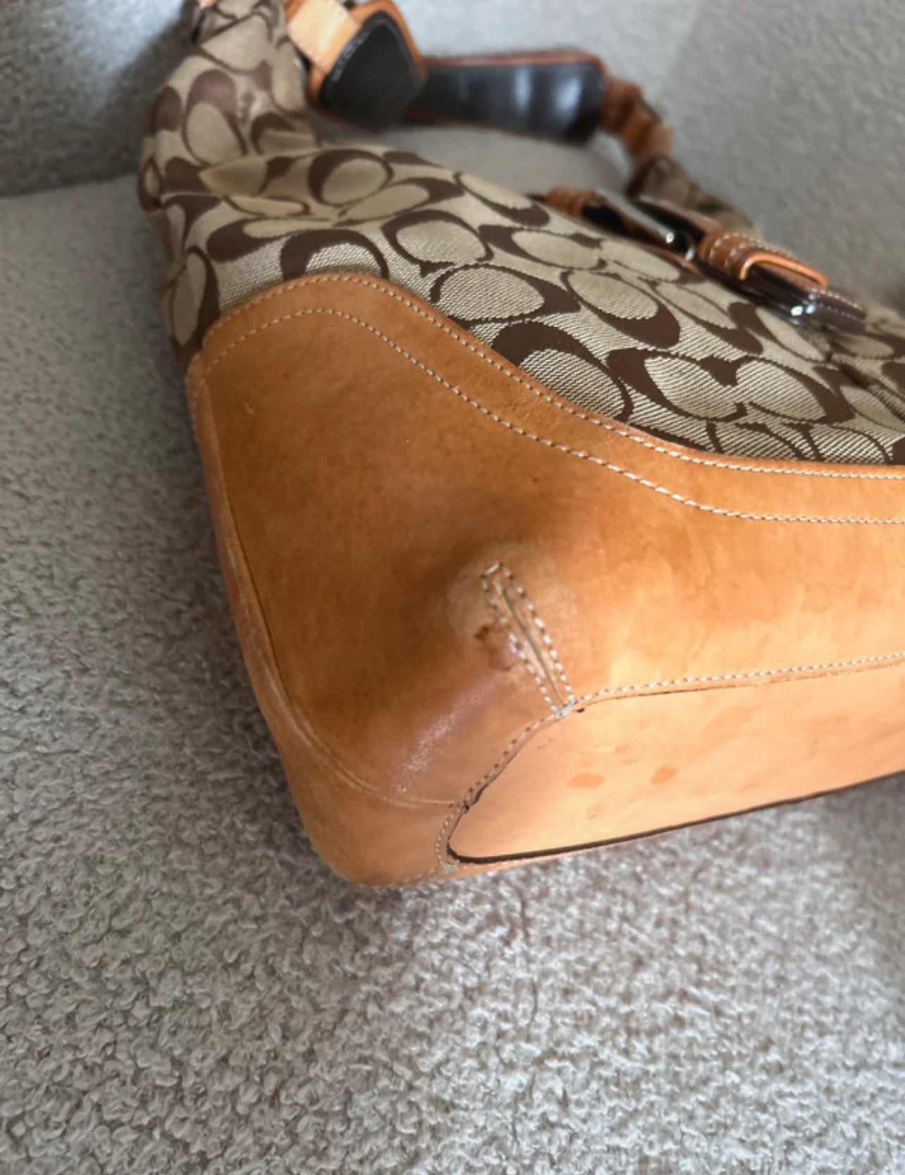 Vintage Coach Hamptons shoulder bag