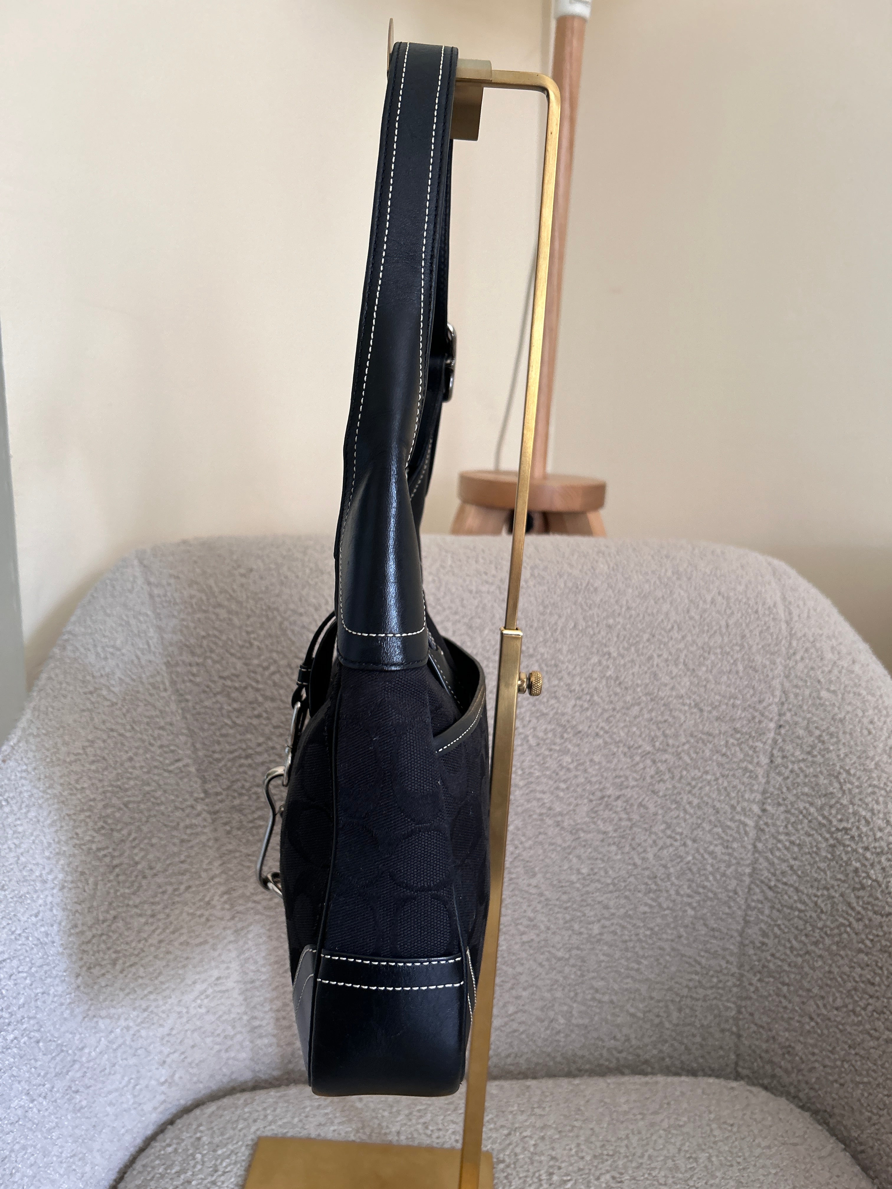 Vintage Coach clip shoulder bag