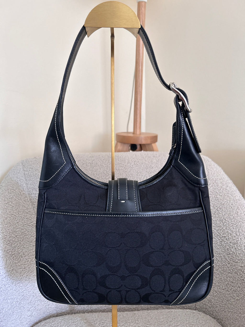 Vintage Coach clip shoulder bag