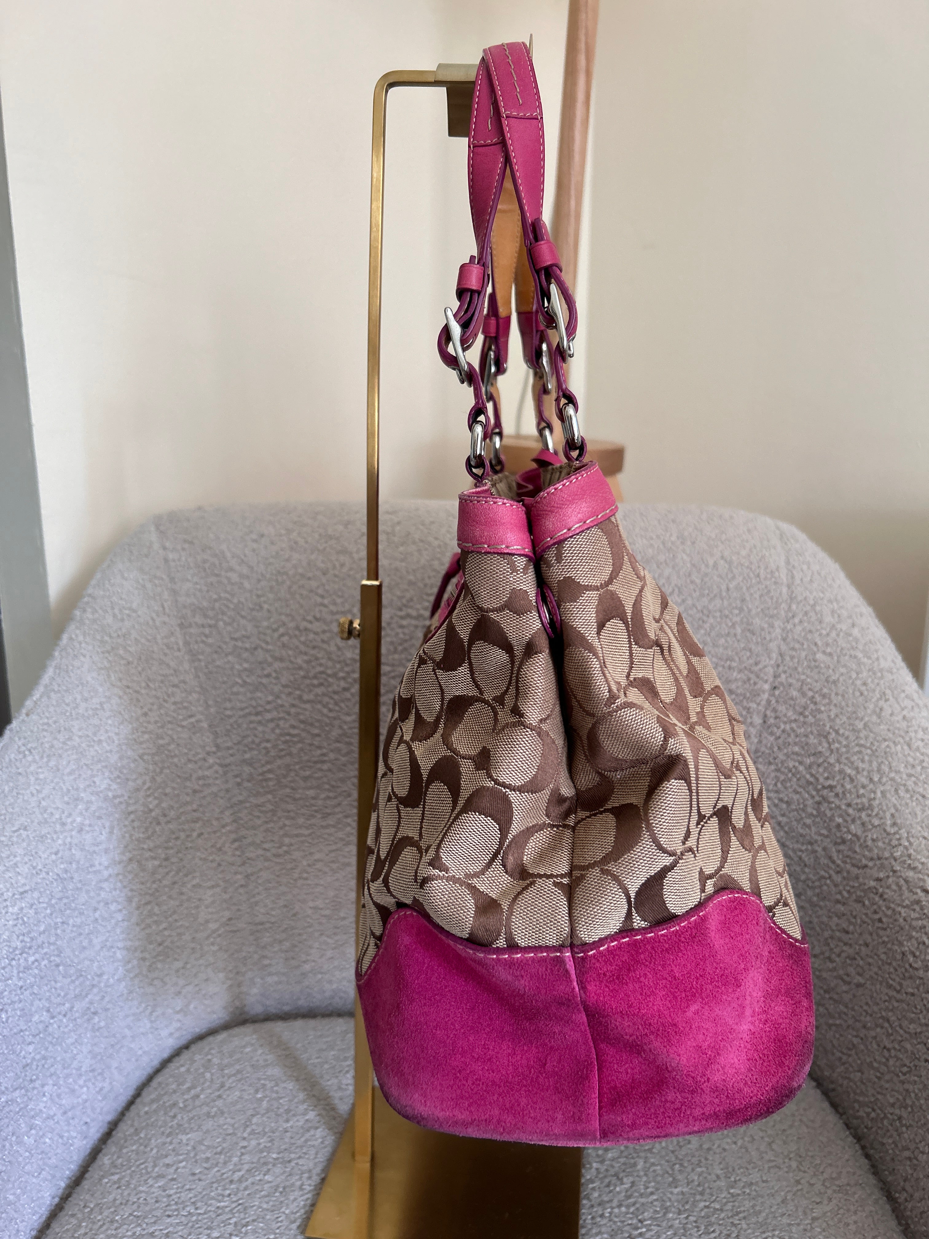 Vintage Coach pink suede shoulder bag