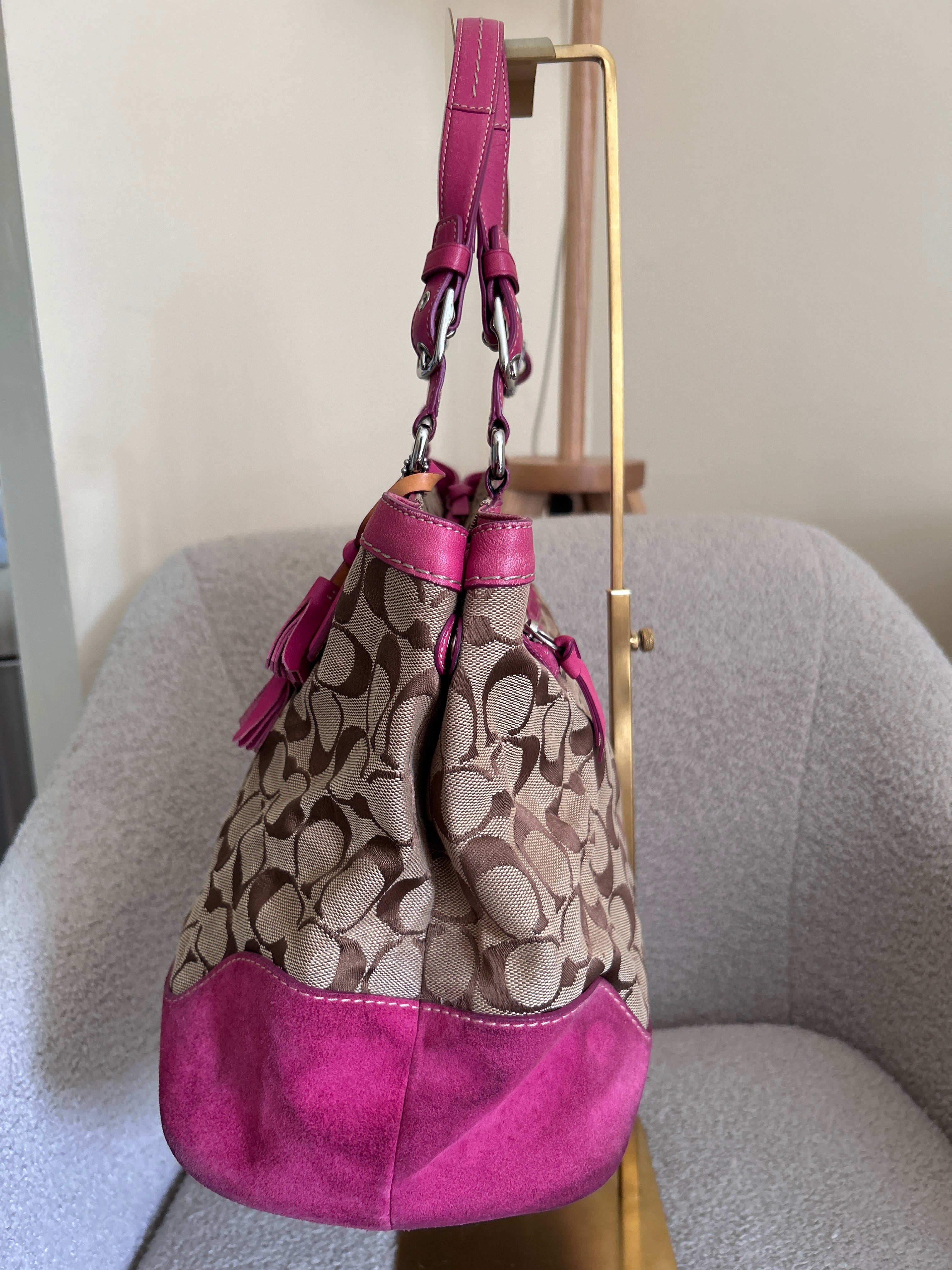 Vintage Coach pink suede shoulder bag