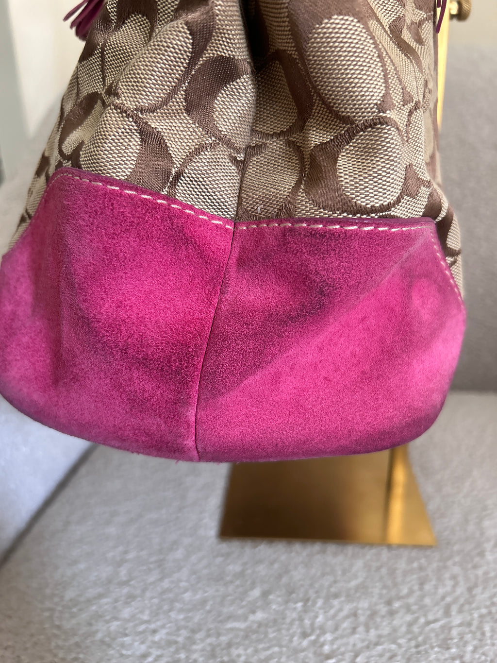 Vintage Coach pink suede shoulder bag