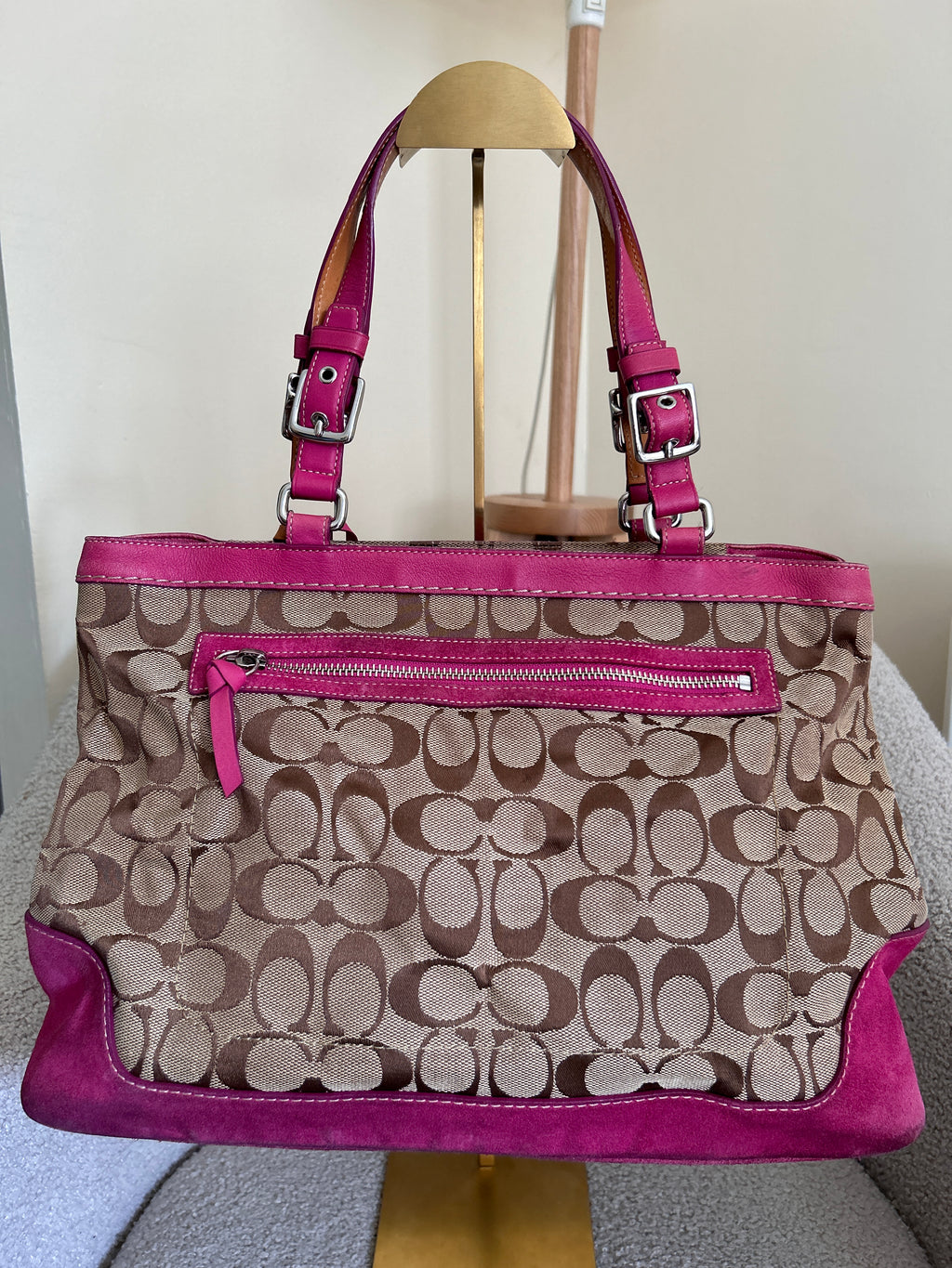 Vintage Coach pink suede shoulder bag