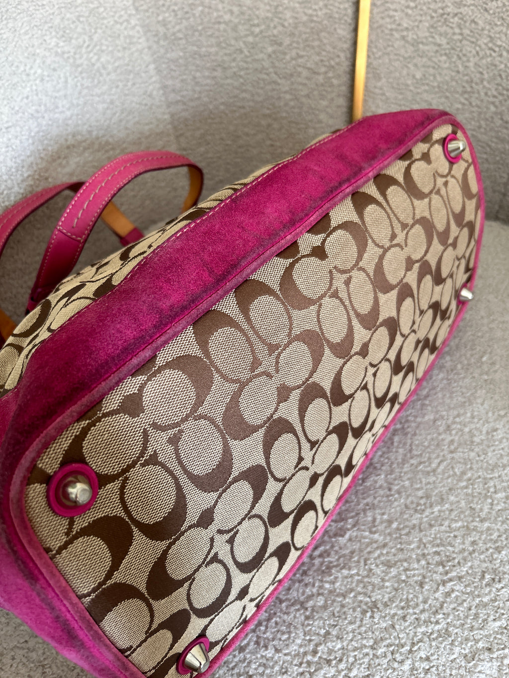Vintage Coach pink suede shoulder bag