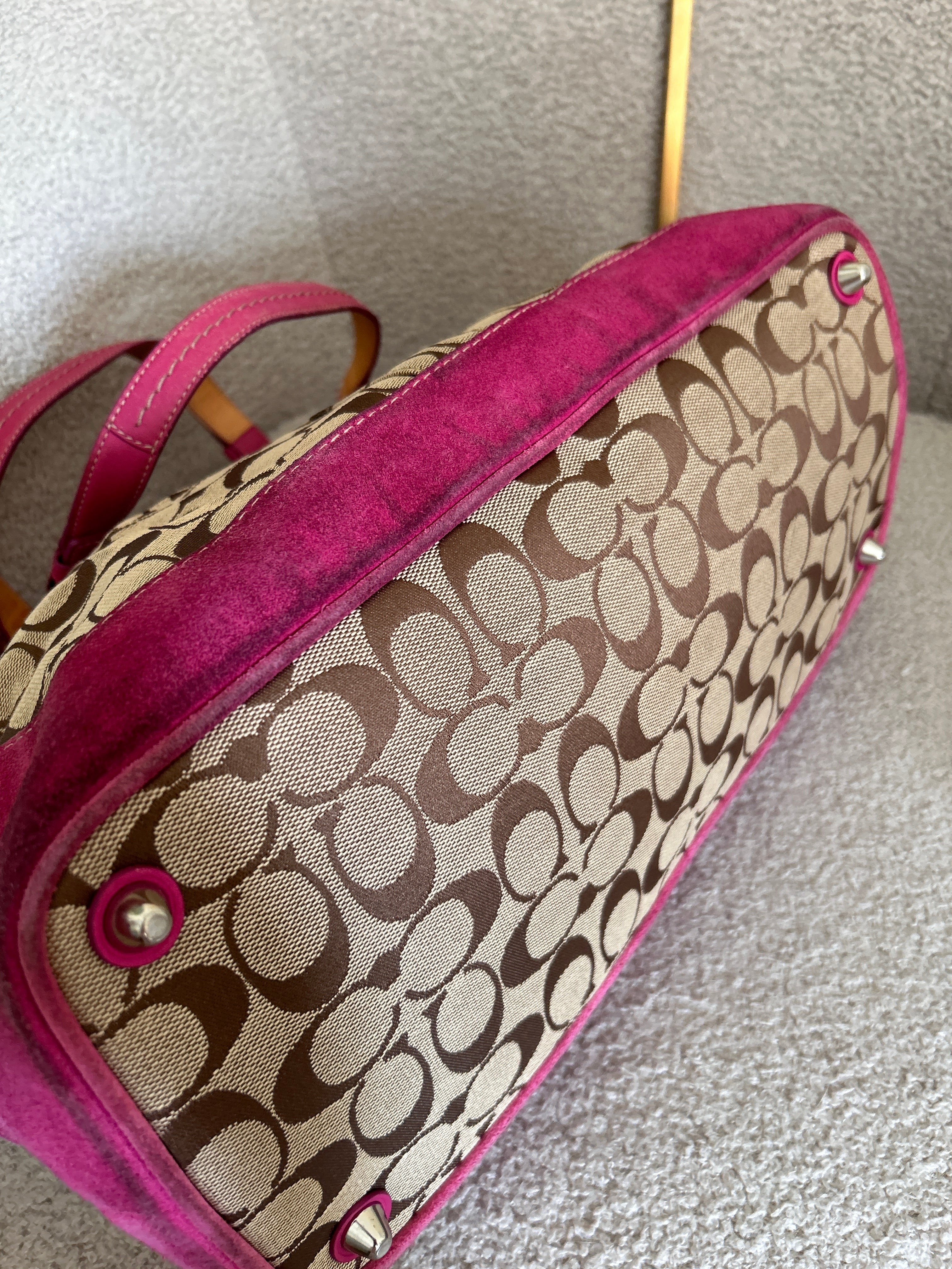 Vintage Coach pink suede shoulder bag