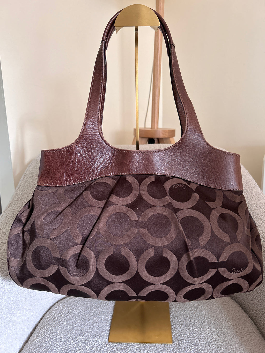 Vintage Coach chocolate brown shoulder bag