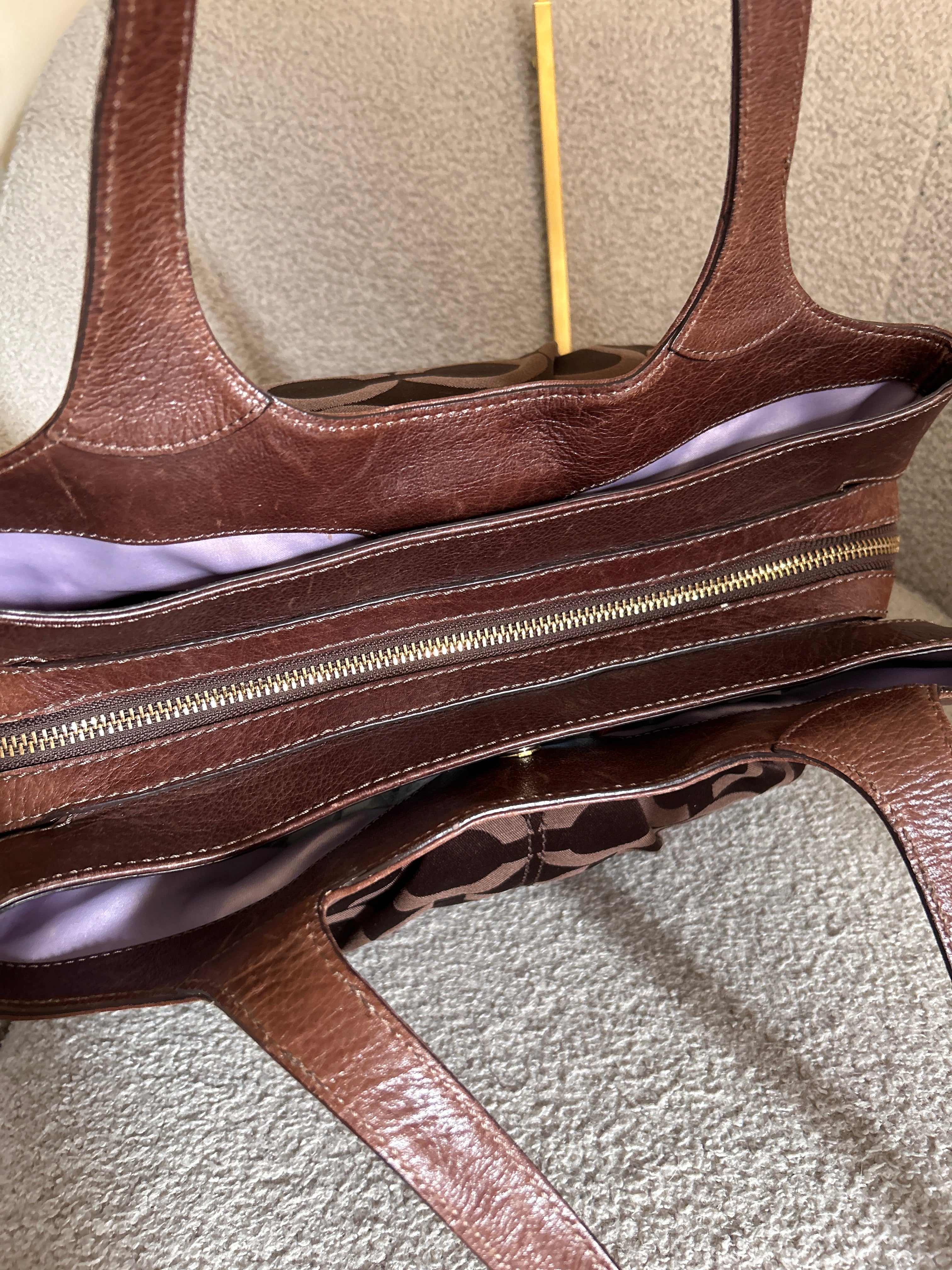 Vintage Coach chocolate brown shoulder bag