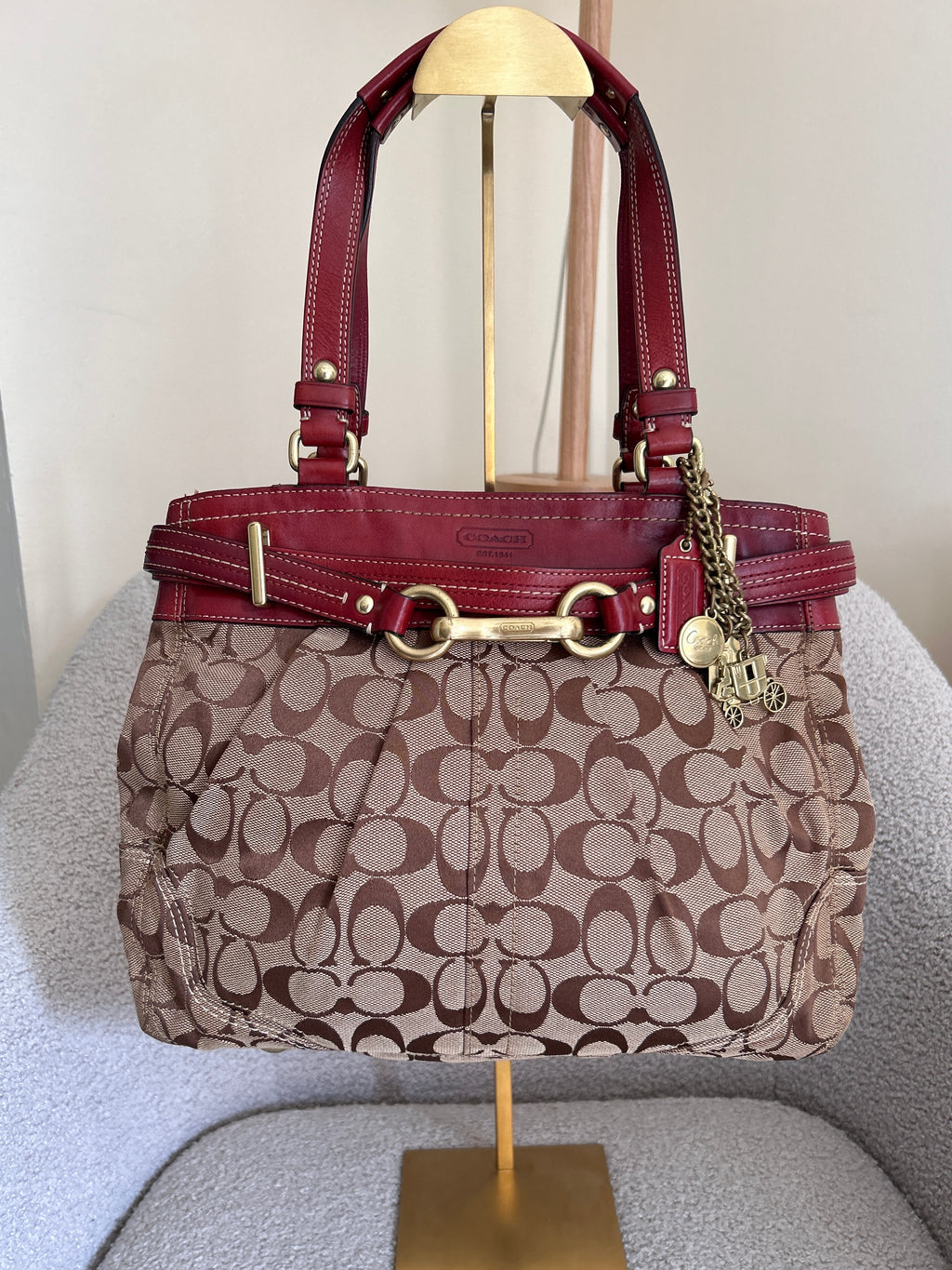 Vintage Coach red leather shoulder bag