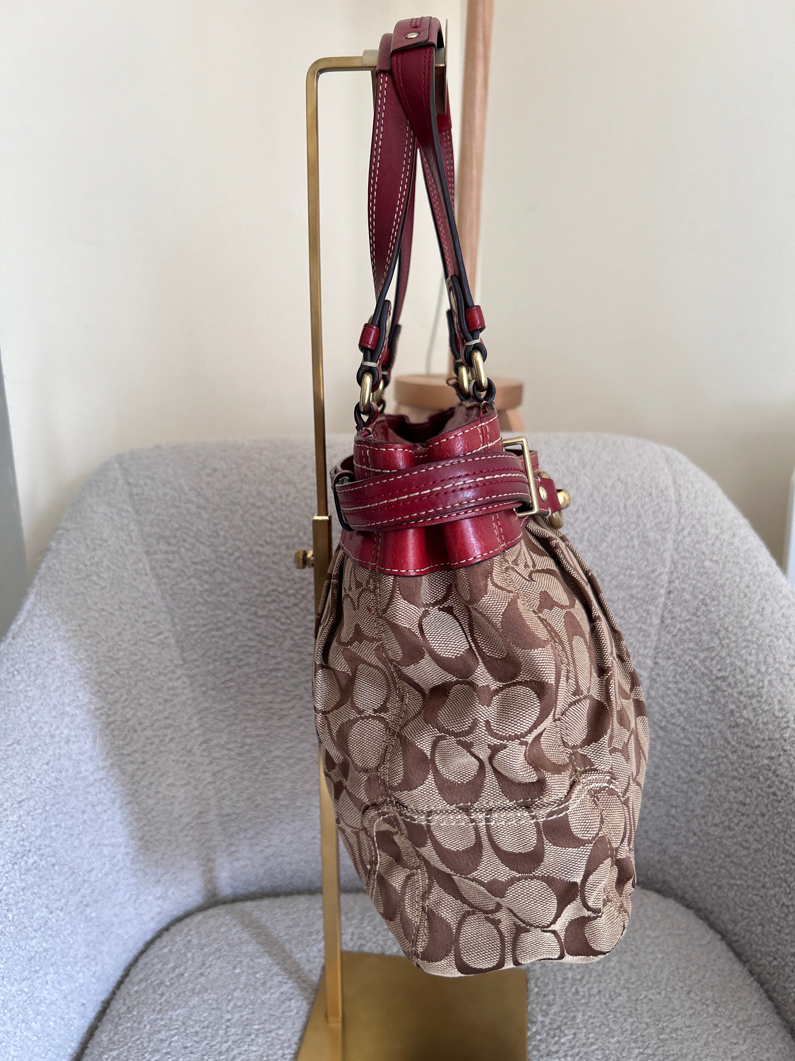 Vintage Coach red leather shoulder bag
