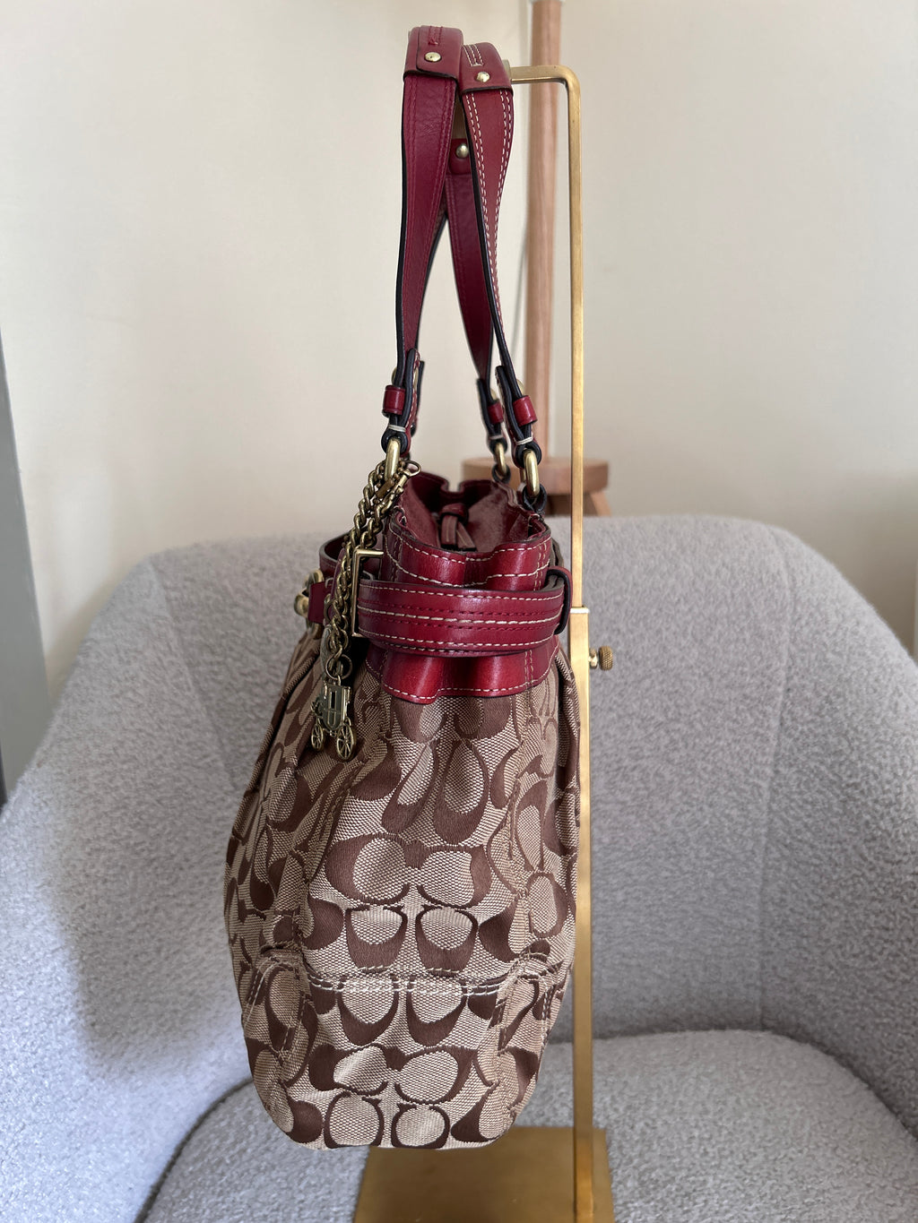 Vintage Coach red leather shoulder bag