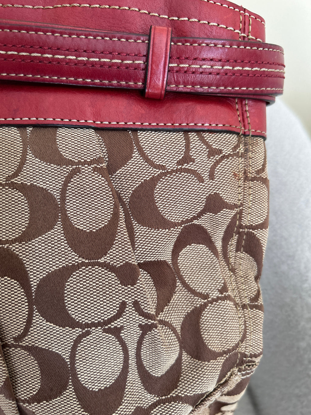 Vintage Coach red leather shoulder bag