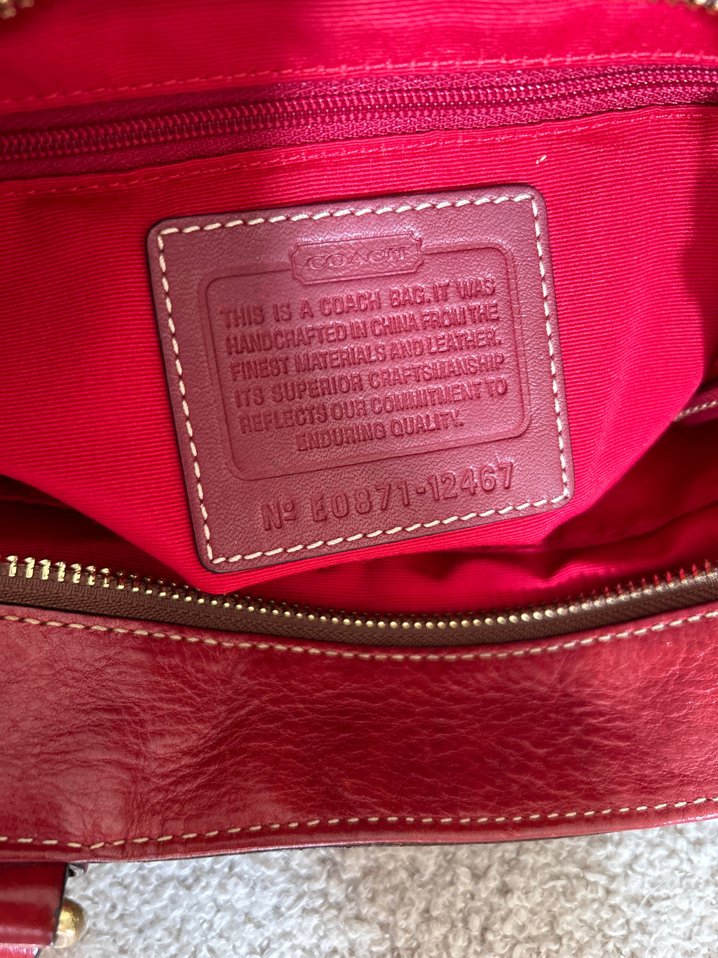 Vintage Coach red leather shoulder bag