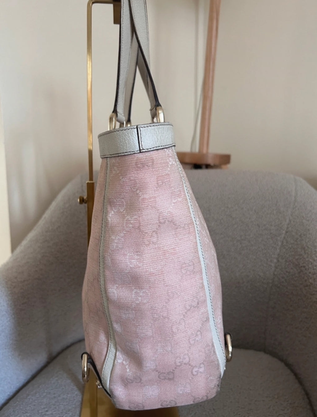 Vintage Gucci Abbey pink shoulder bag