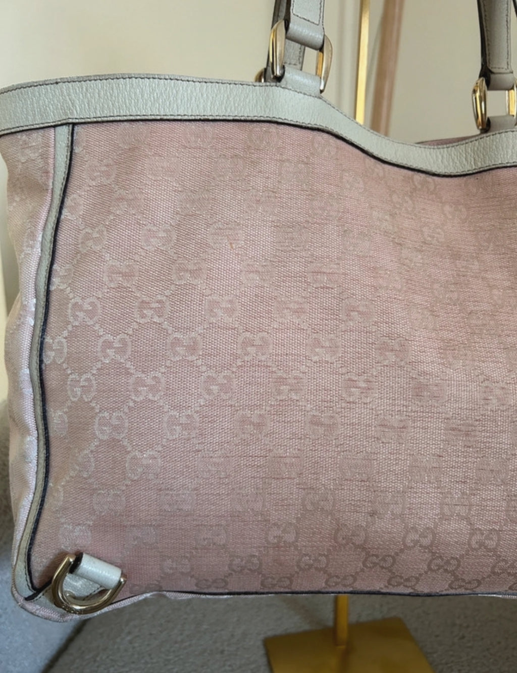 Vintage Gucci Abbey pink shoulder bag