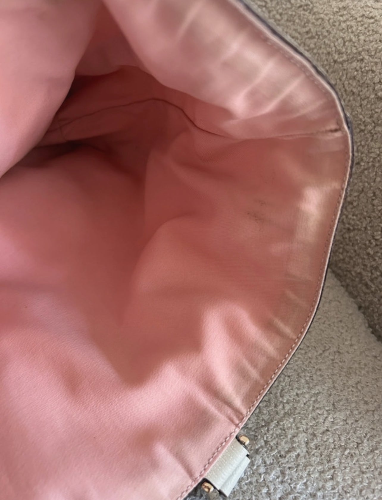 Vintage Gucci Abbey pink shoulder bag