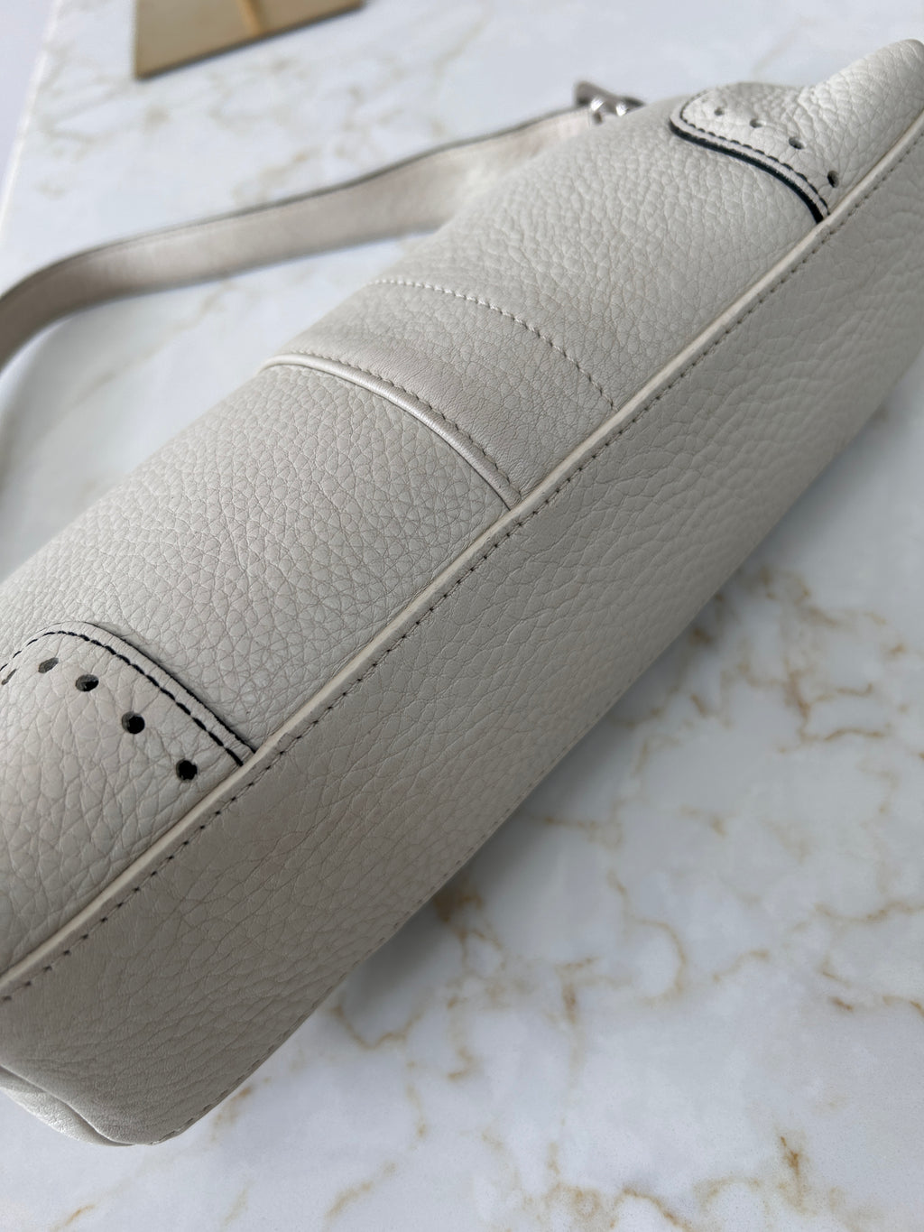 Vintage Coach leather baguette shoulder bag