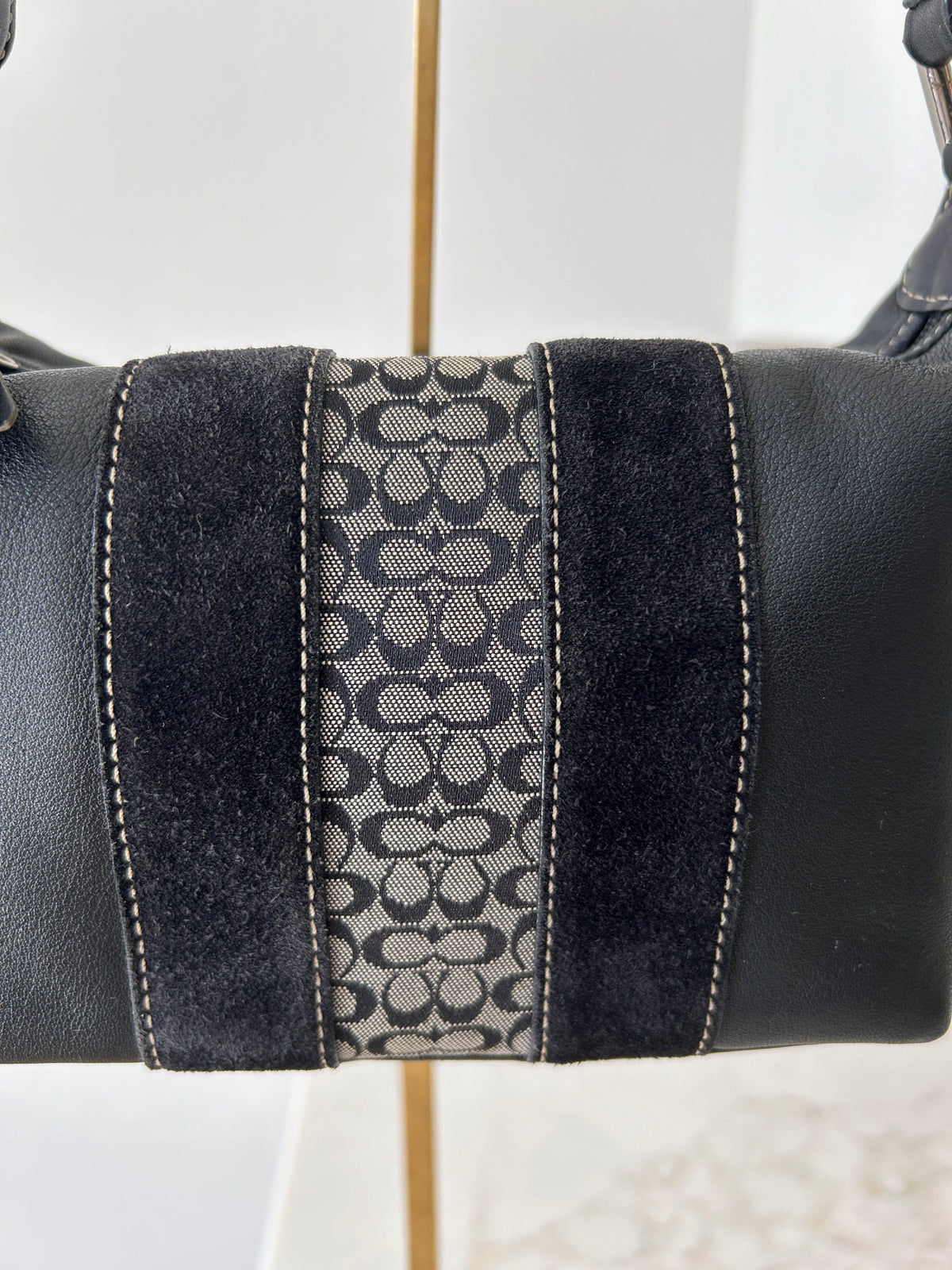 Vintage Coach black leather and suede shoulder bag