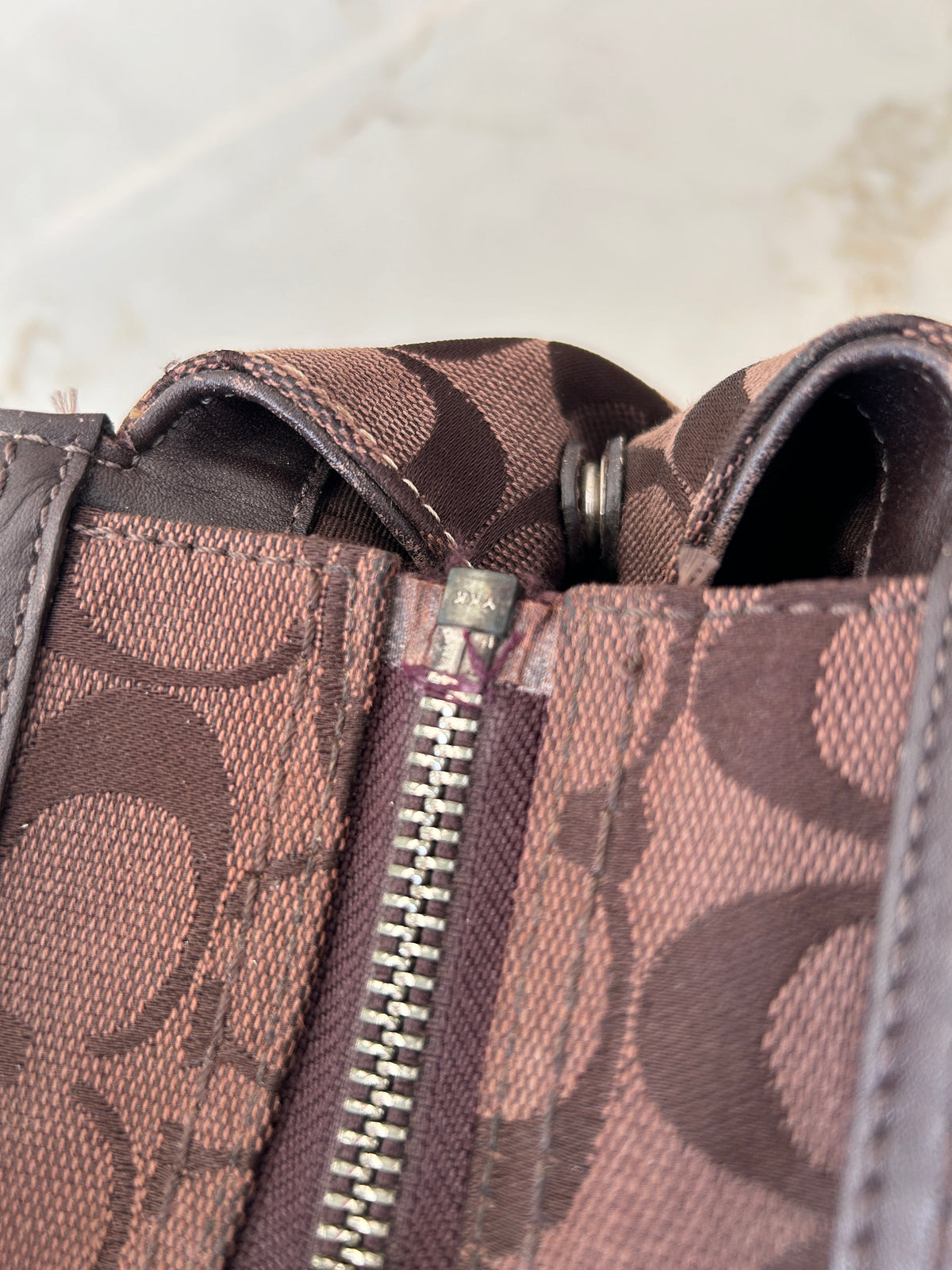 Vintage Coach Hampton turnlock chocolate brown shoulder bag