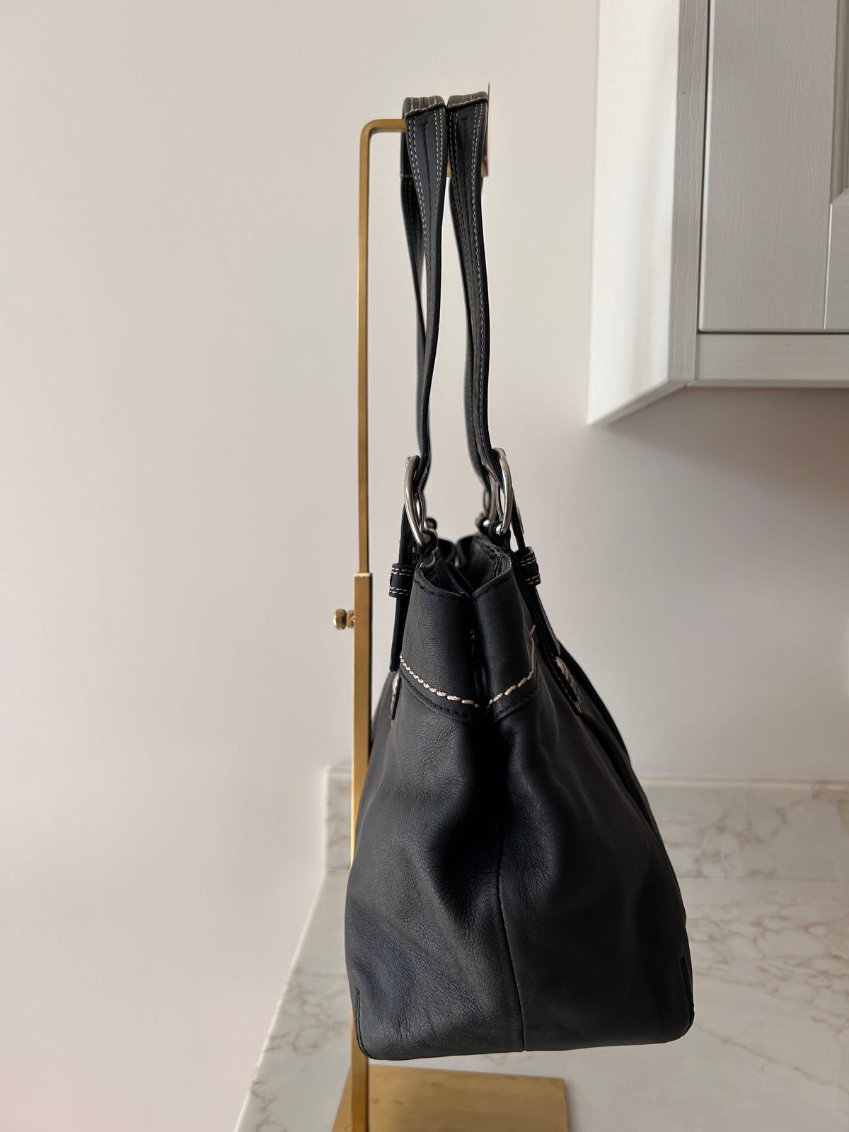 Vintage Coach Soho black leather shoulder bag