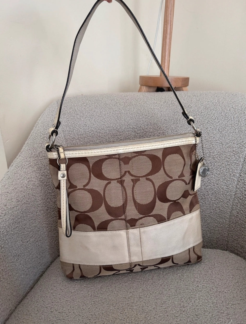 Vintage Coach shoulder bag