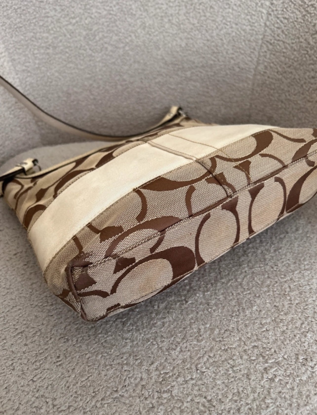 Vintage Coach shoulder bag