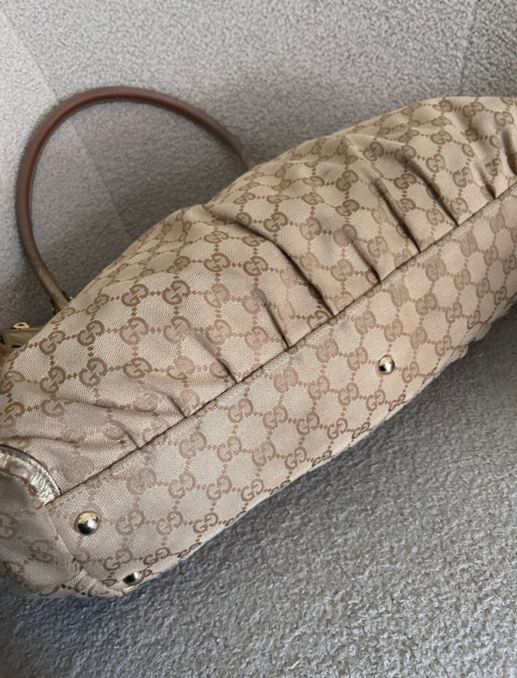 Vintage Gucci Abbey shoulder bag