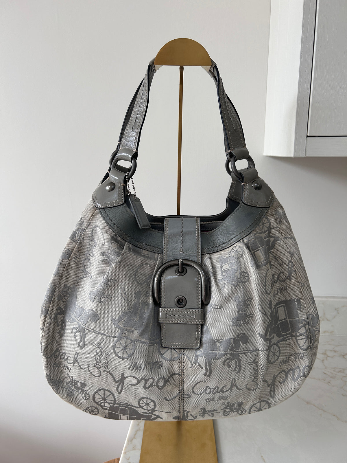 Vintage Coach Soho hobo grey shoulder bag