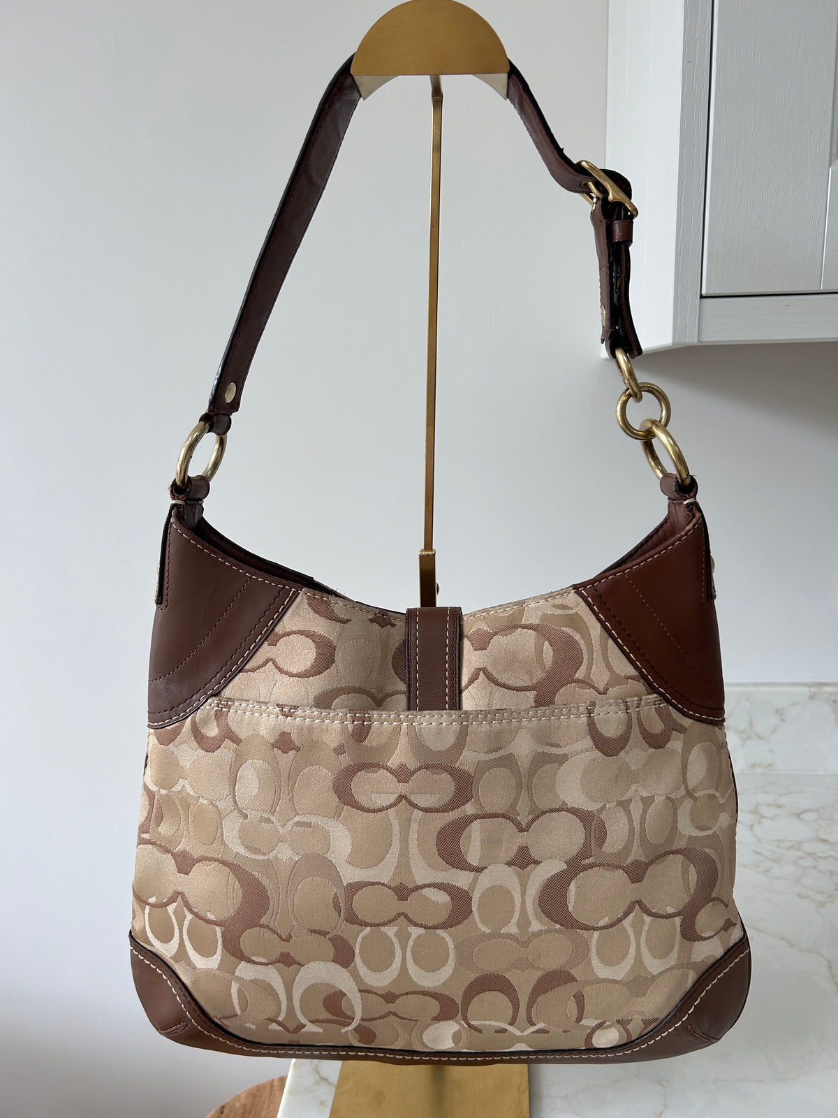 Vintage Coach clip optic monogram shoulder bag