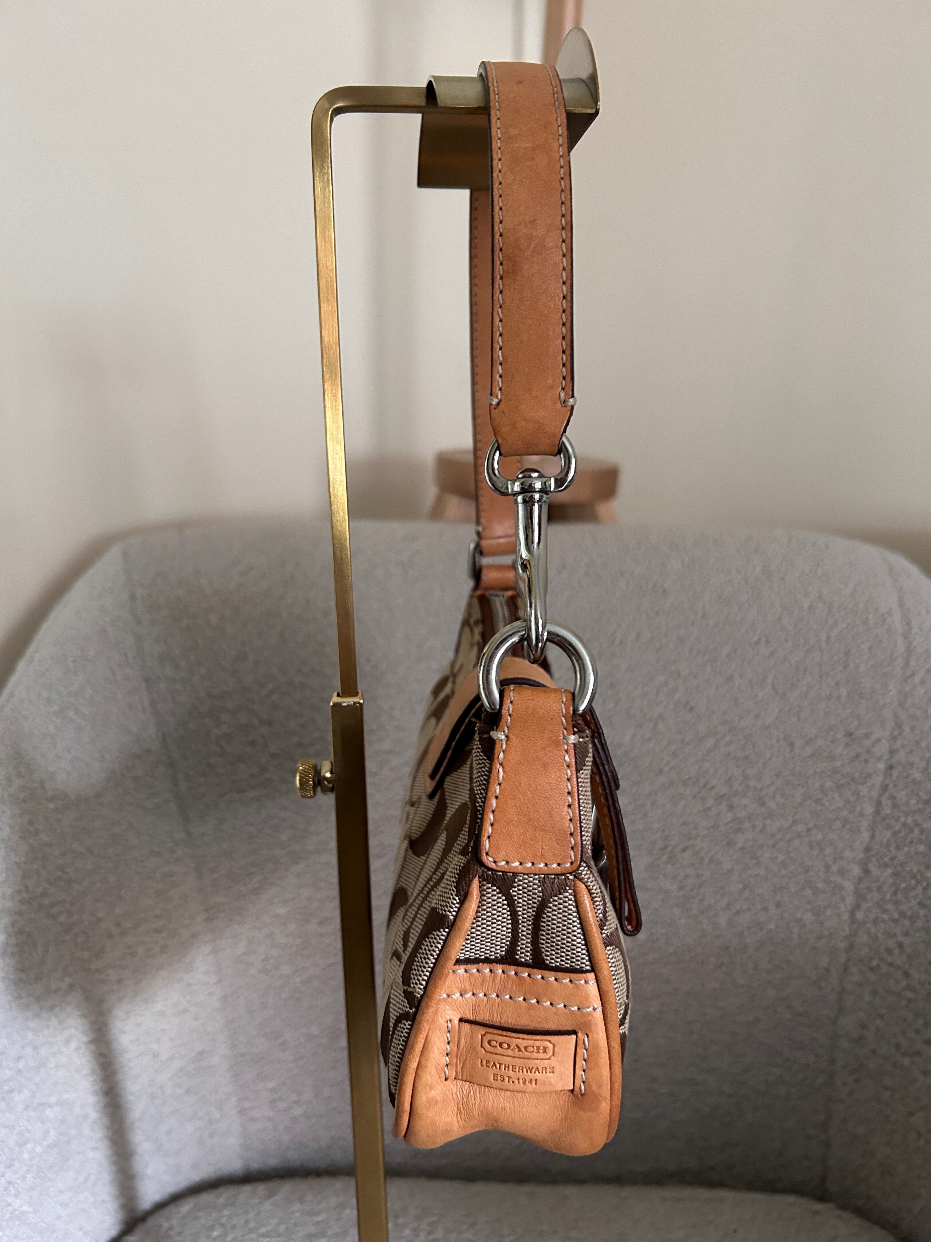 Vintage Coach mini shoulder bag