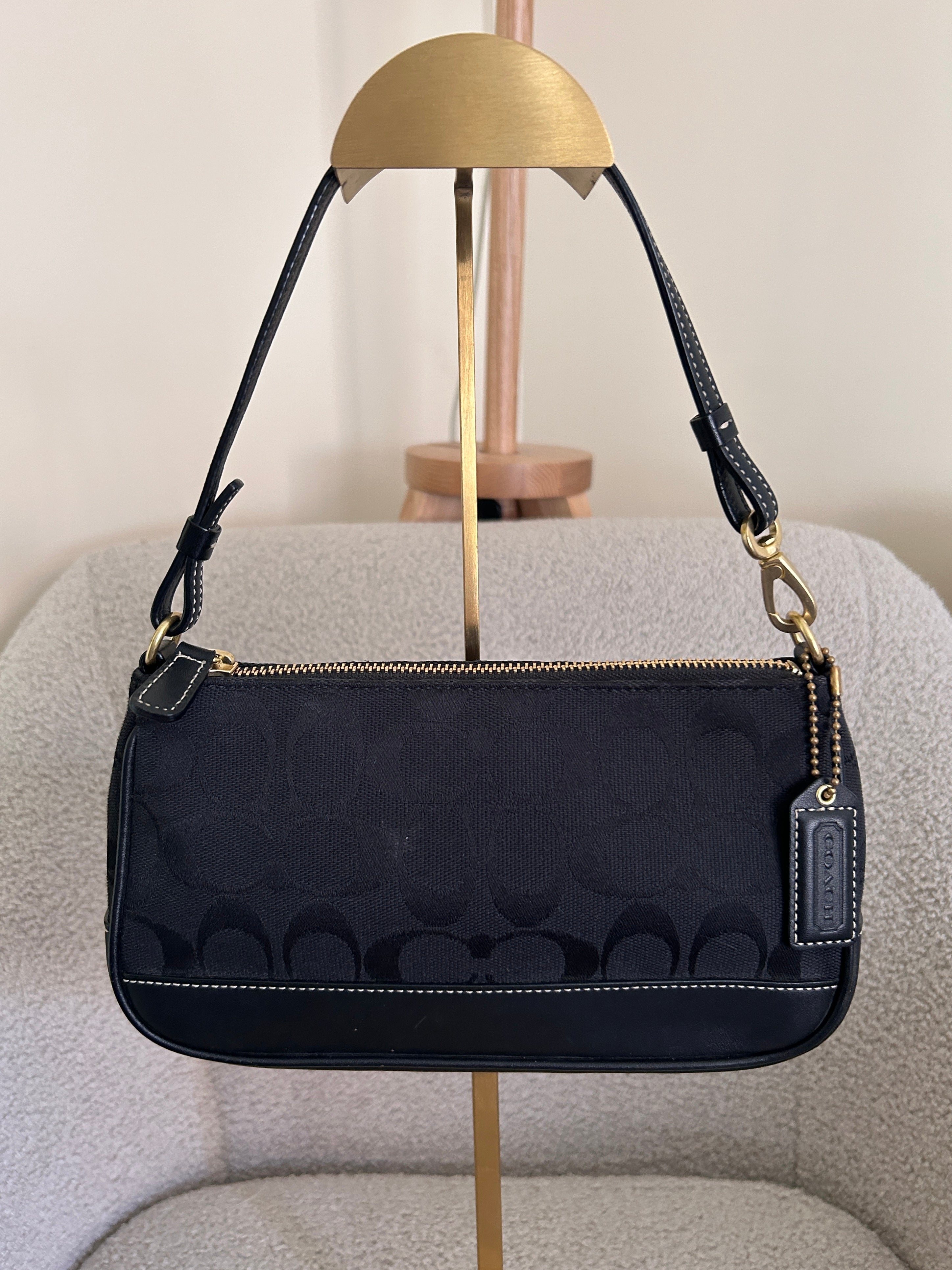 Vintage Coach black Demi shoulder bag