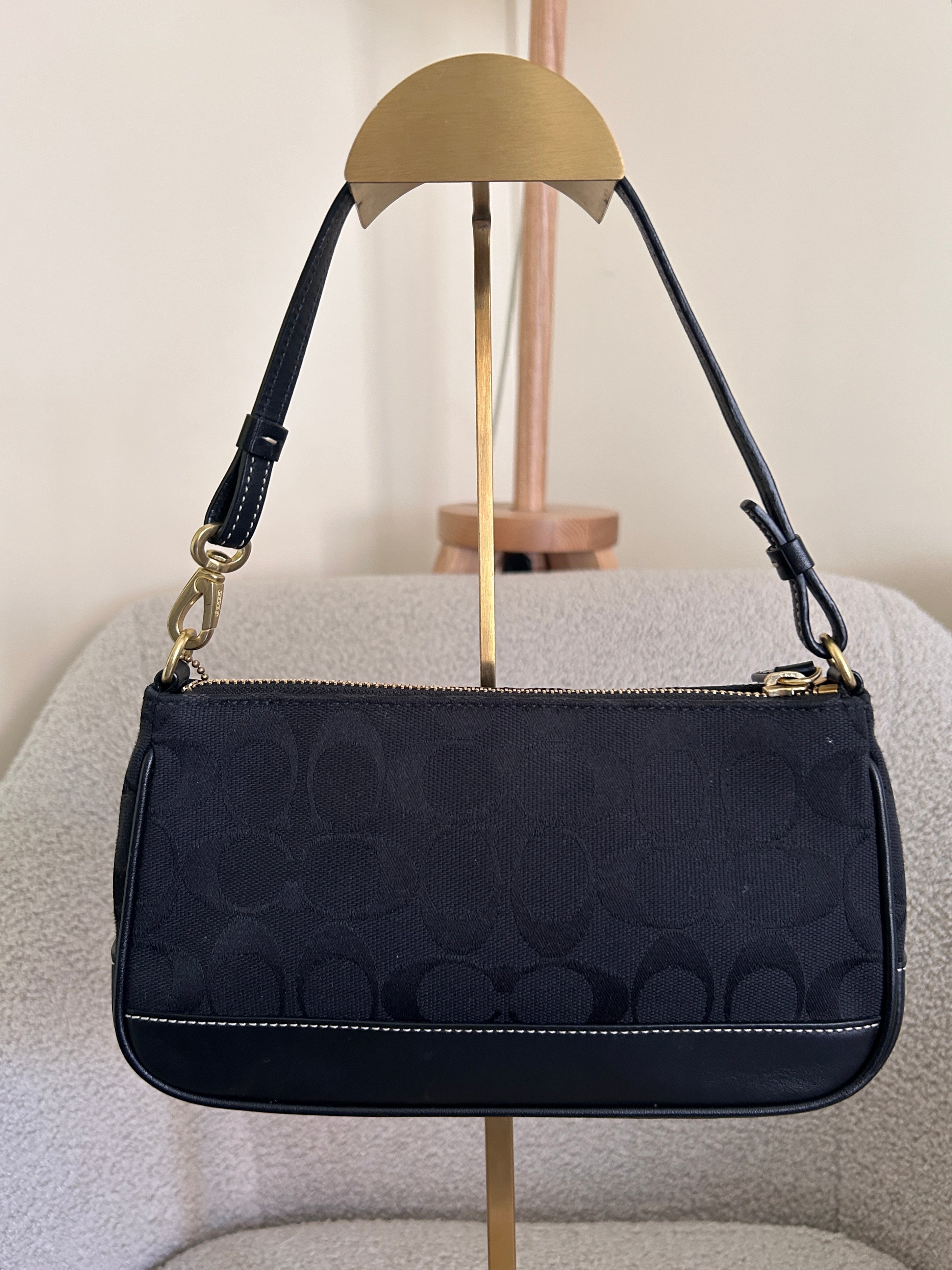 Vintage Coach black Demi shoulder bag