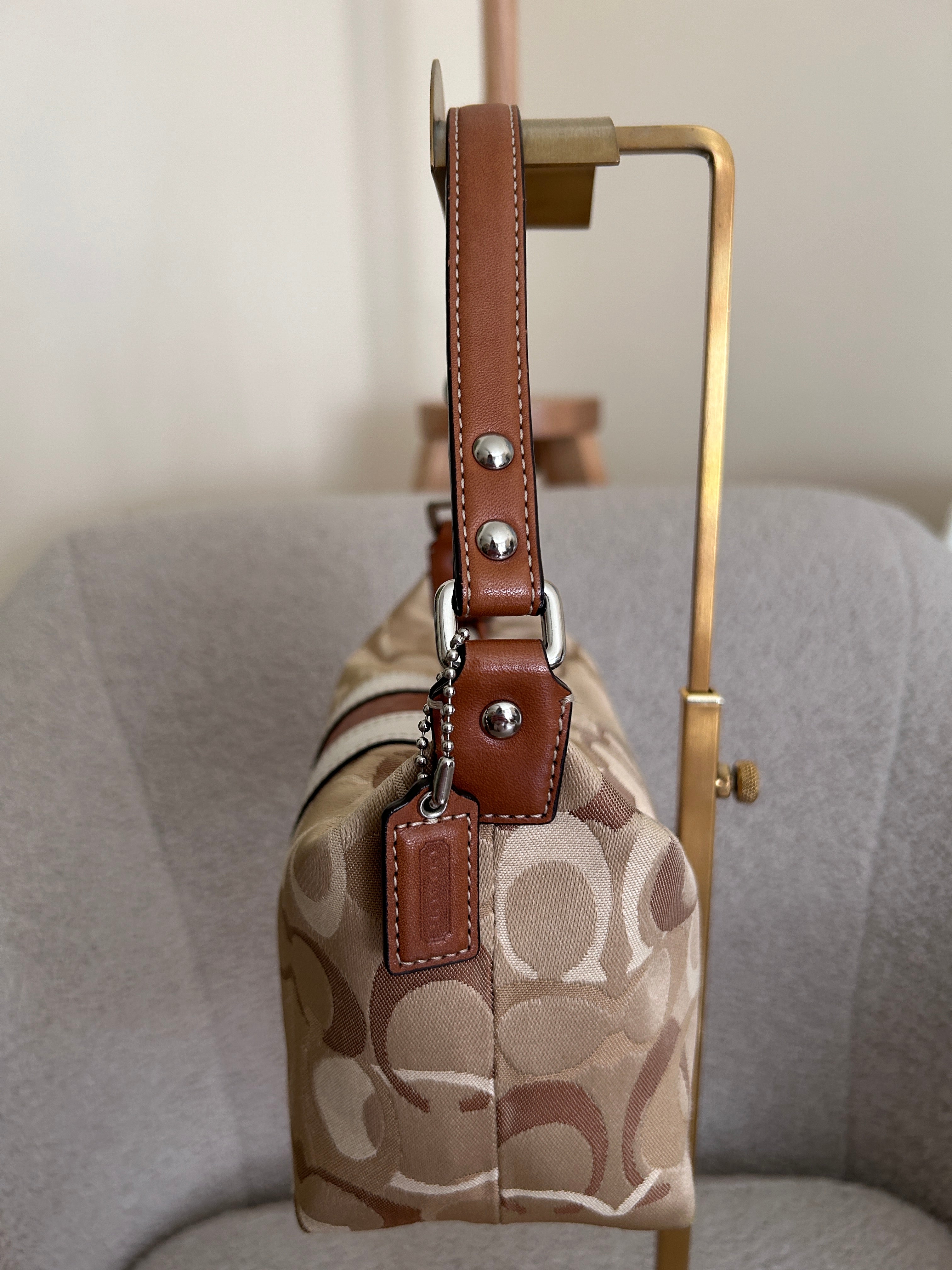 Vintage Coach optic monogram handbag