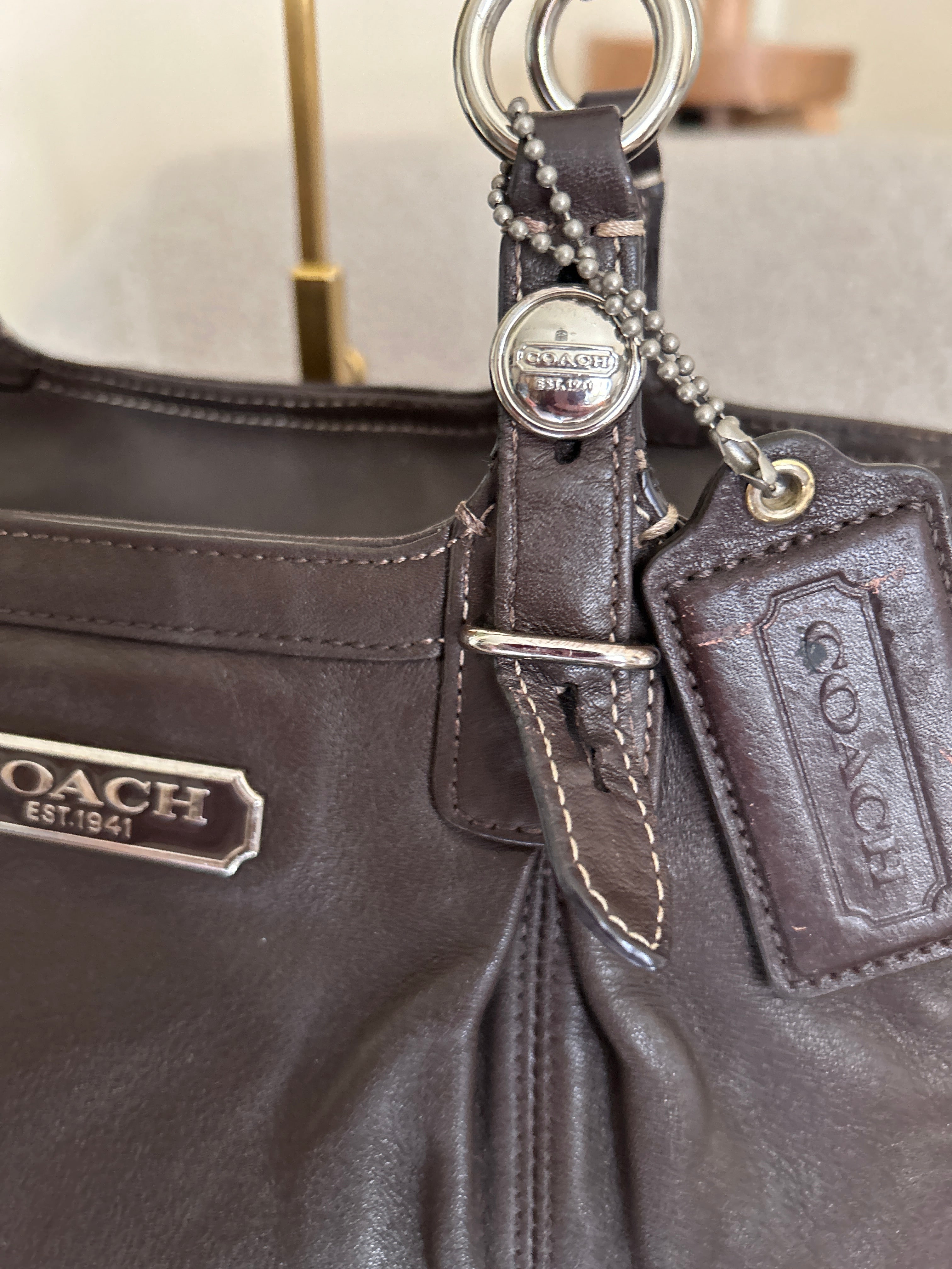 Vintage Coach brown leather shoulder bag