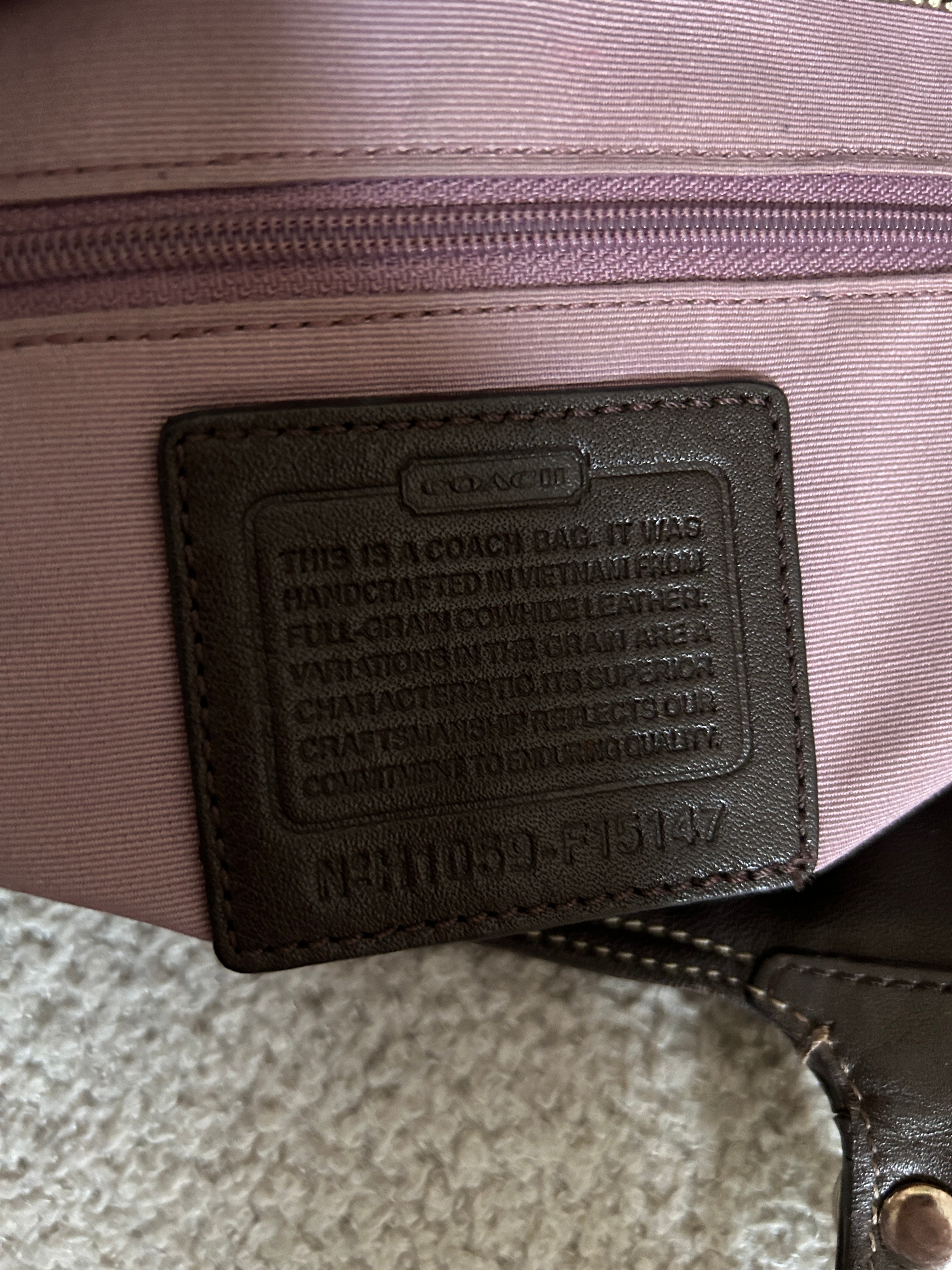Vintage Coach brown leather shoulder bag