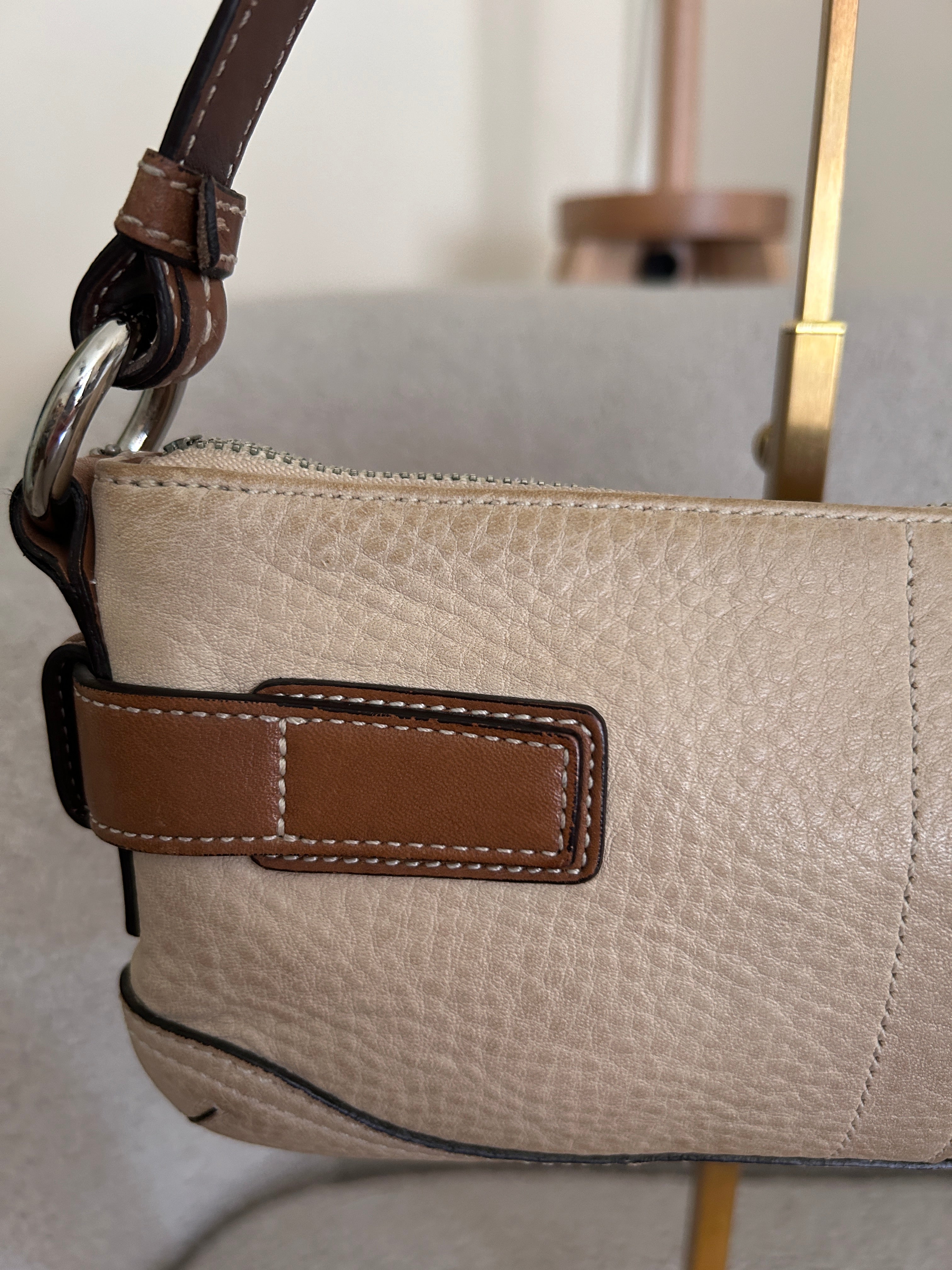 Vintage Coach mini Soho buckle shoulder bag