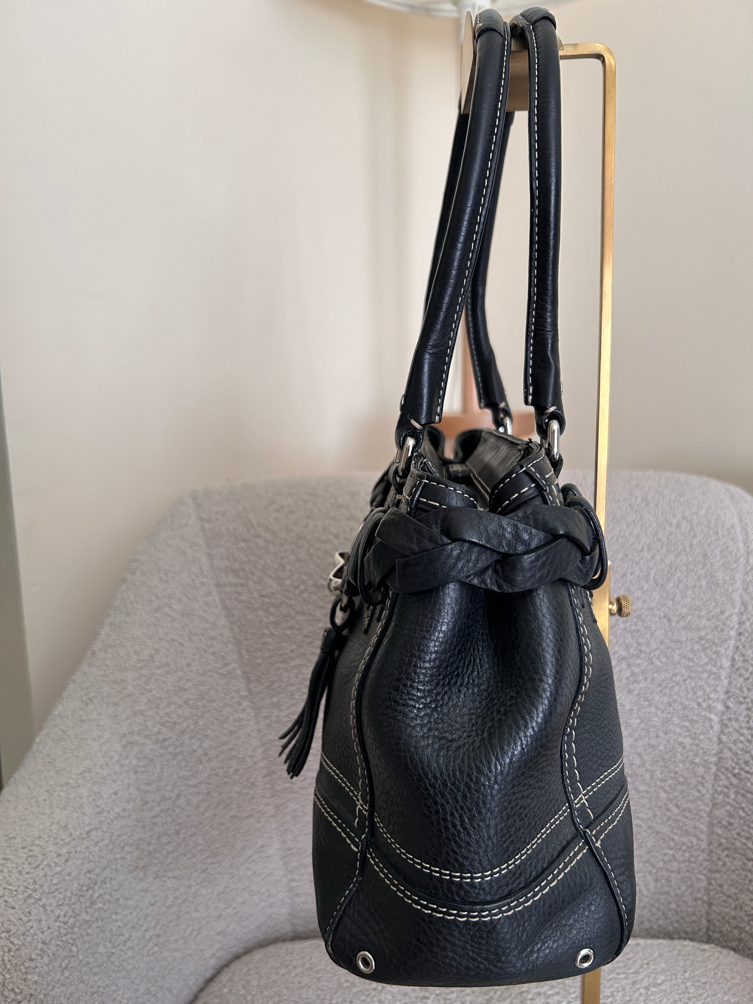 Vintage Coach Hampton black leather shoulder bag