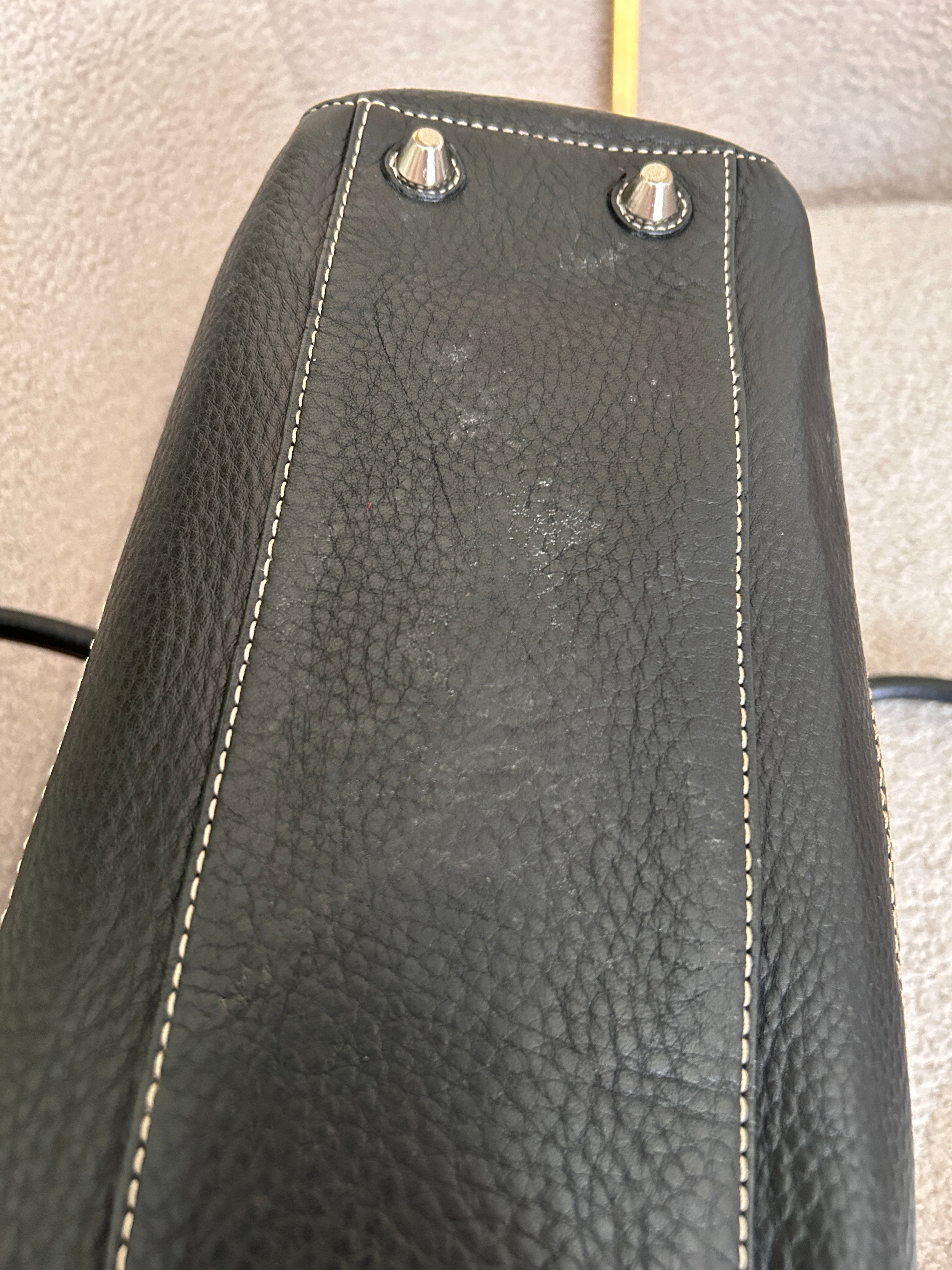 Vintage Coach Hampton black leather shoulder bag