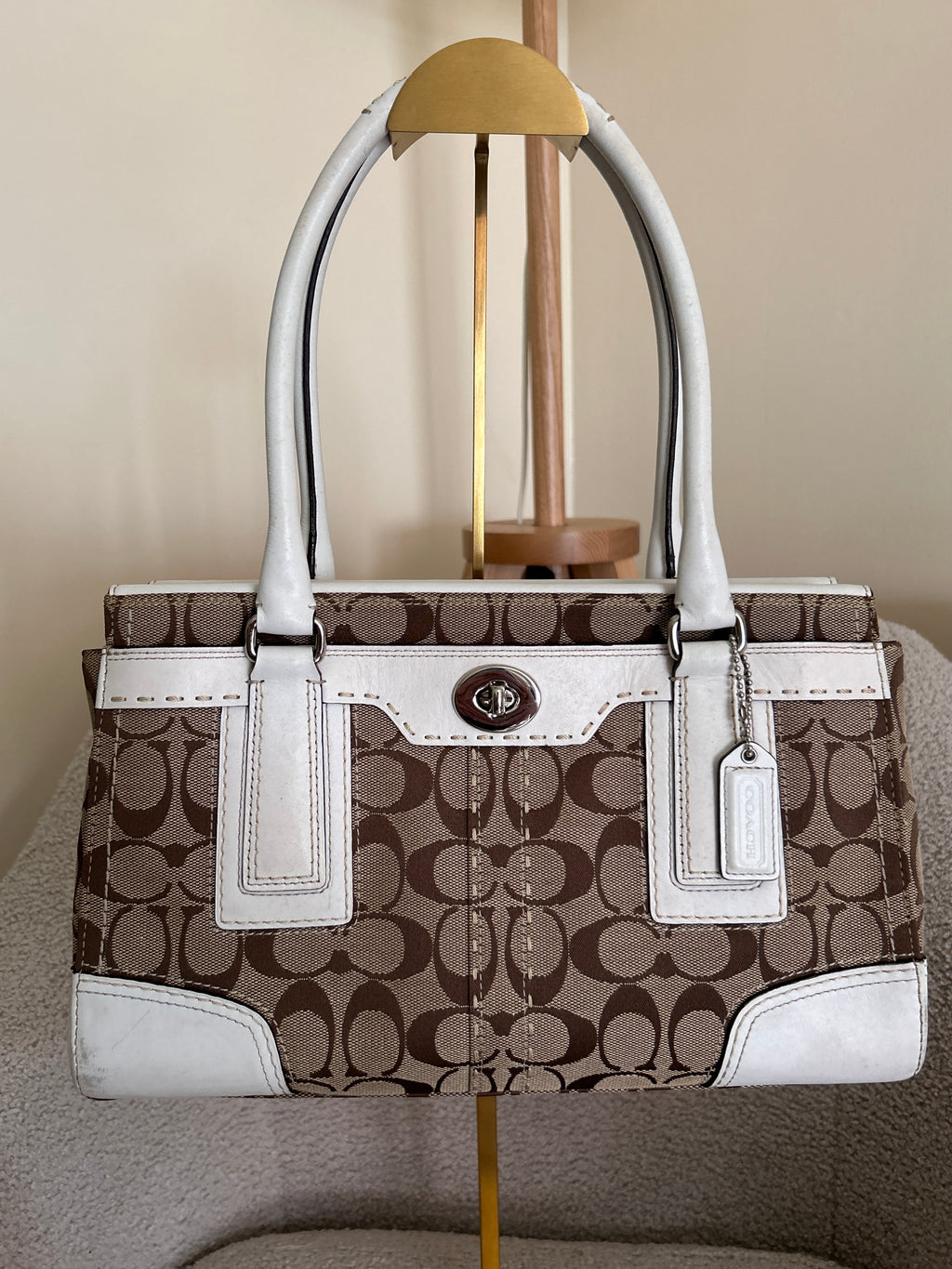 Vintage Coach Hampton shoulder bag
