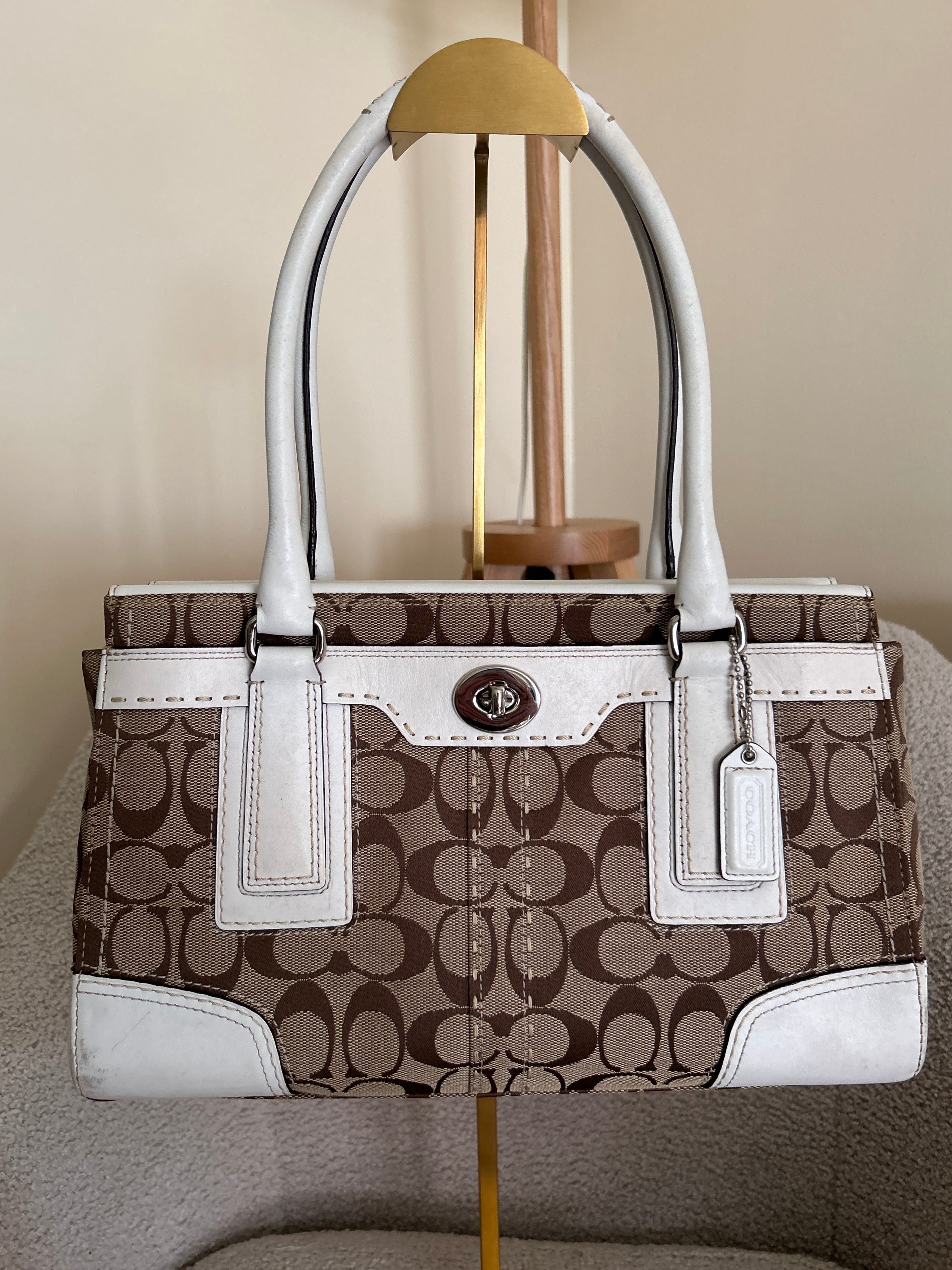Vintage Coach Hampton shoulder bag