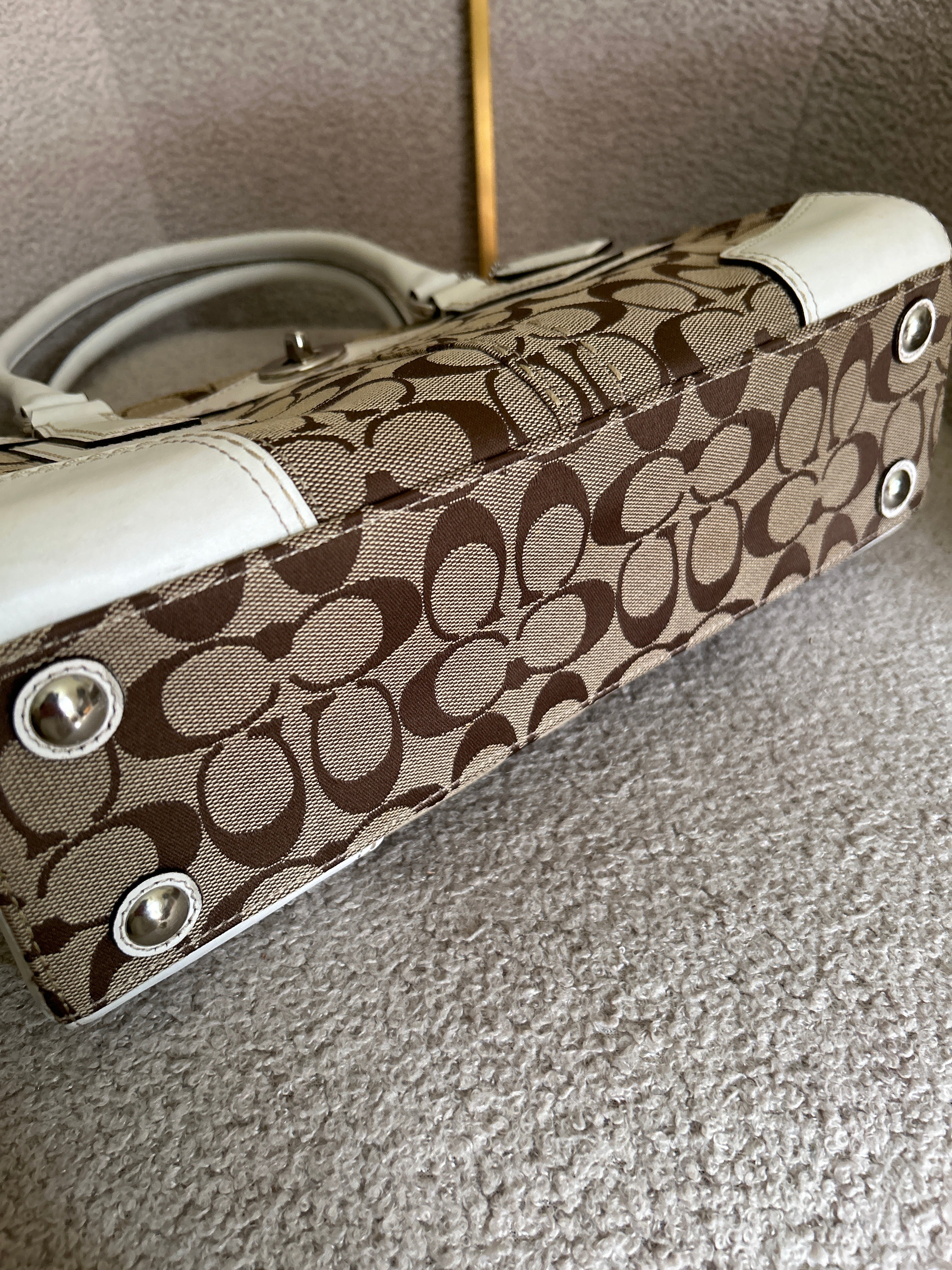 Vintage Coach Hampton shoulder bag