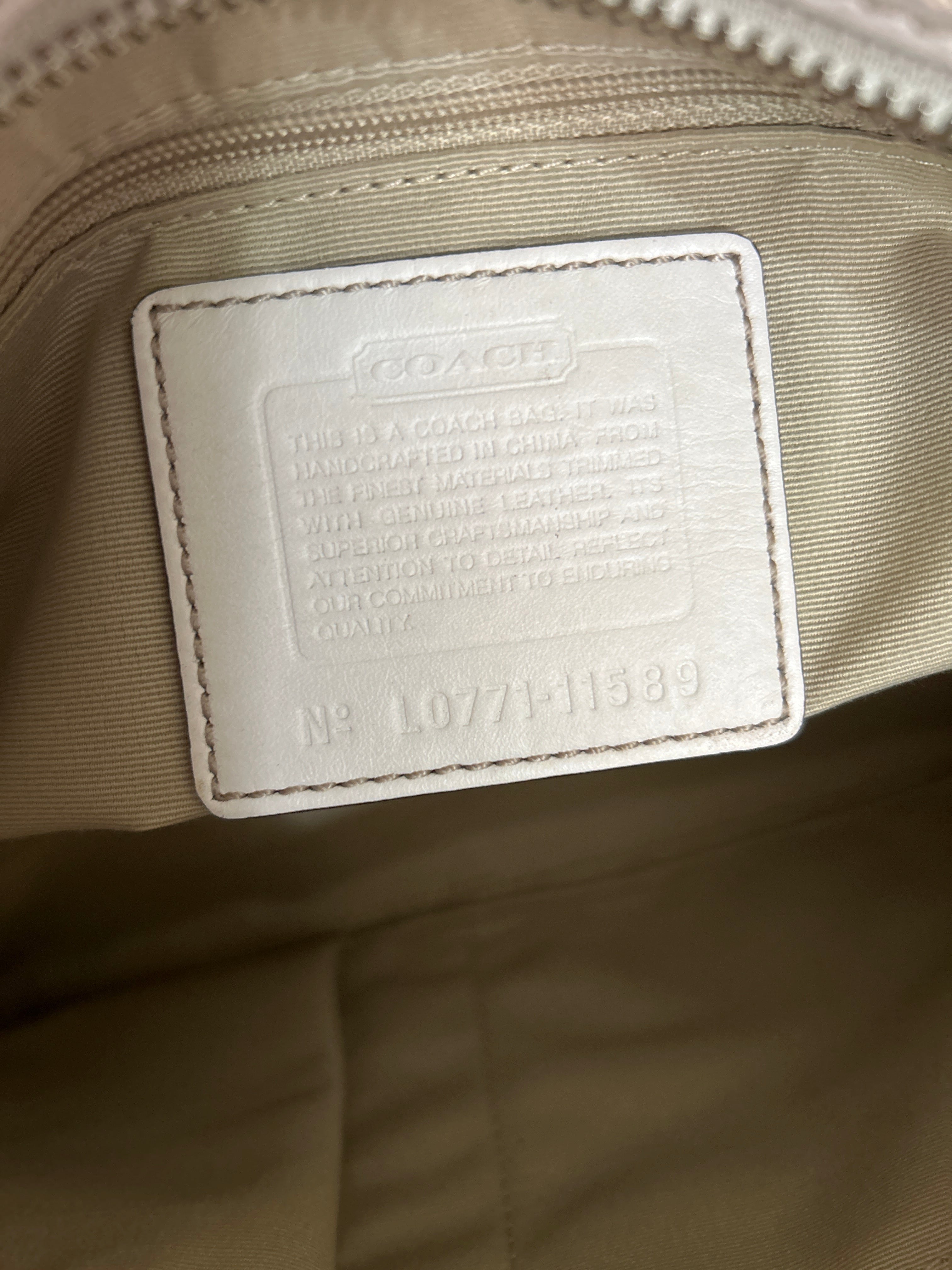 Vintage Coach Hampton shoulder bag